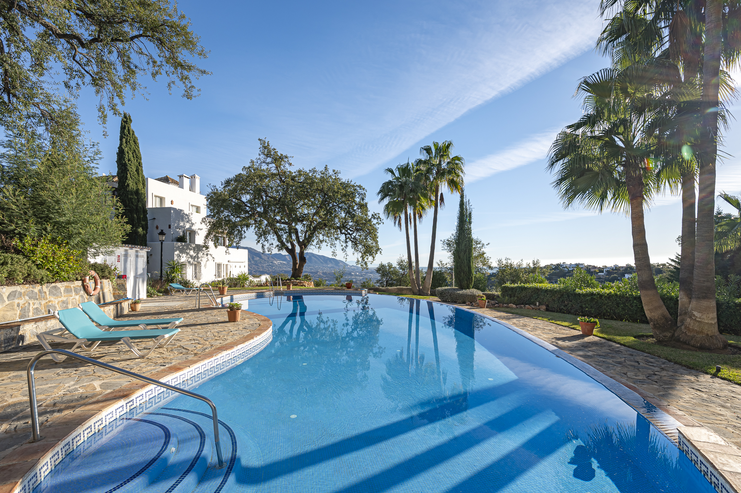 Great Apartment 2Dorm-Pool & Views in Elviria Alta