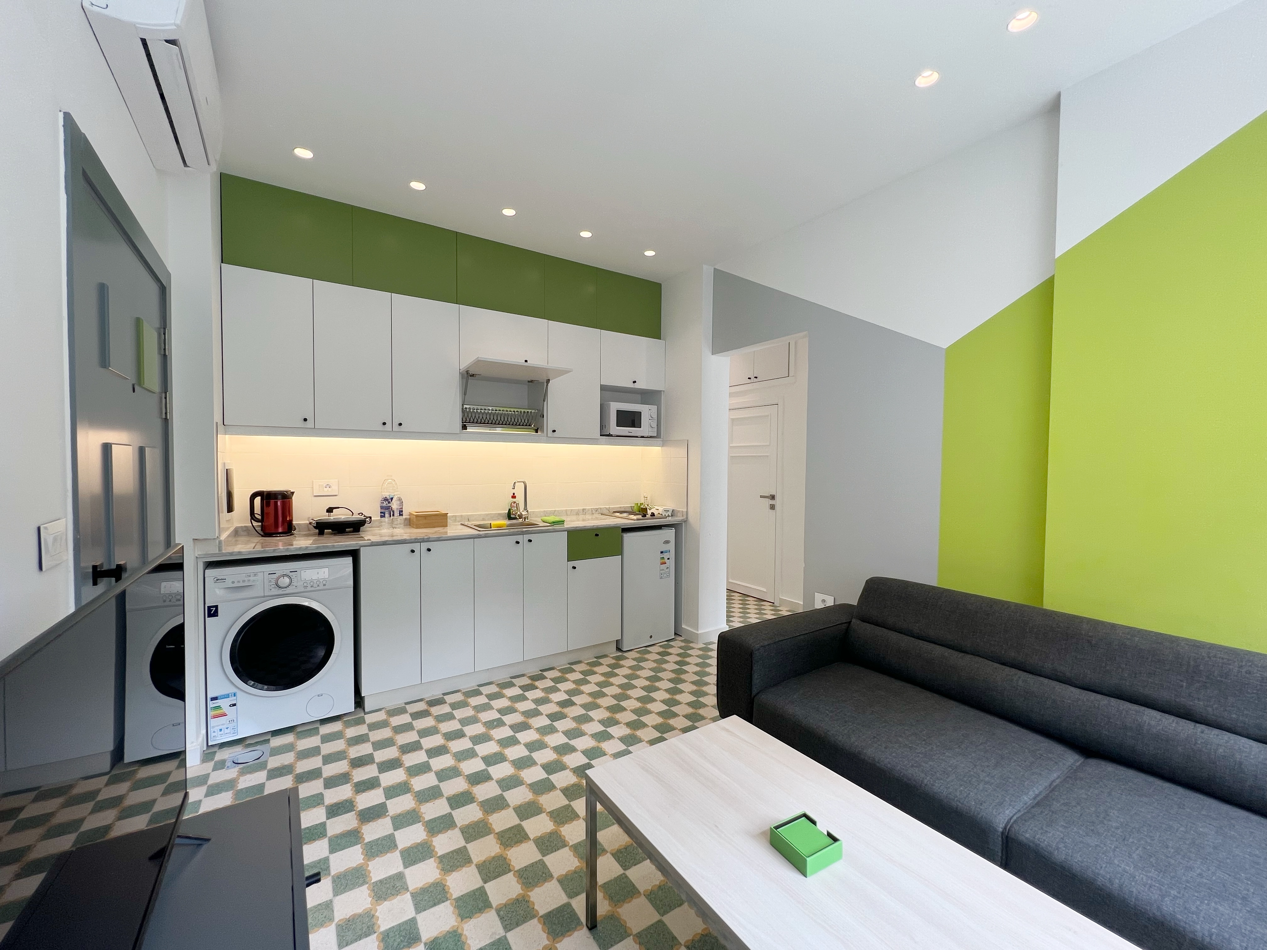 24/24 Elec with Elevator - 3rdGreen 1BR Apartment