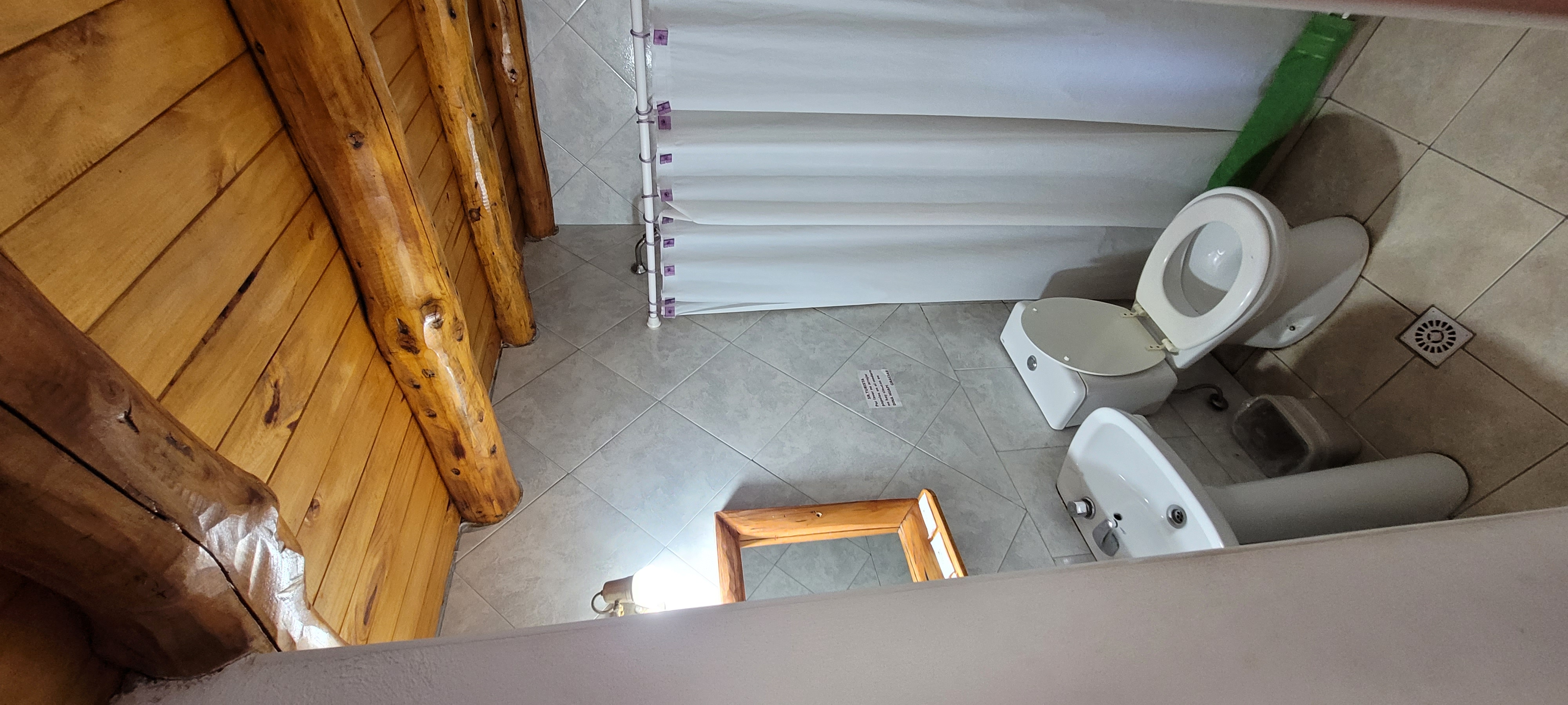 Bedroom No.2 (C/Private Bath)