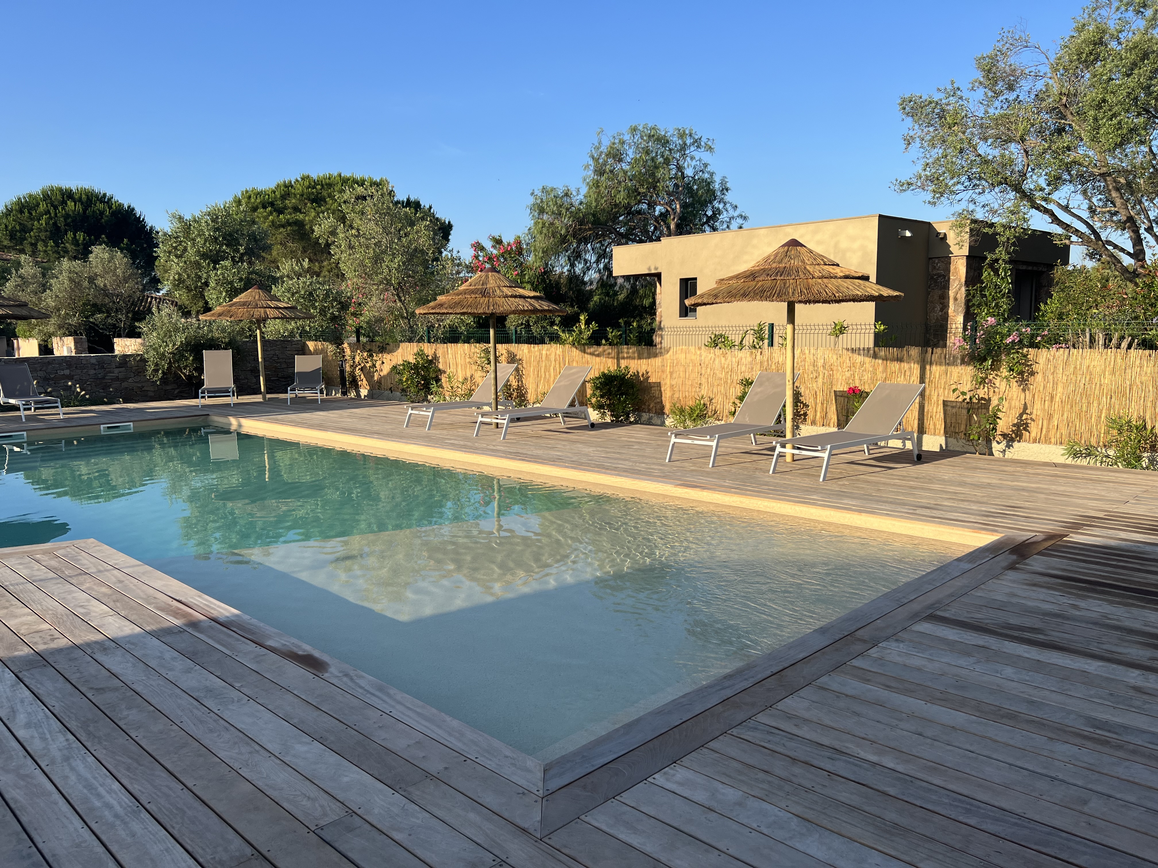 Felicita, Mini-villa 5* Pool & Beach Walking Tour
