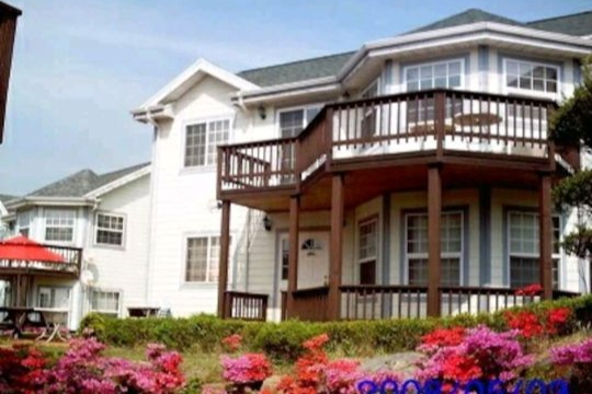 Total pension on the 1st and 2nd floors
