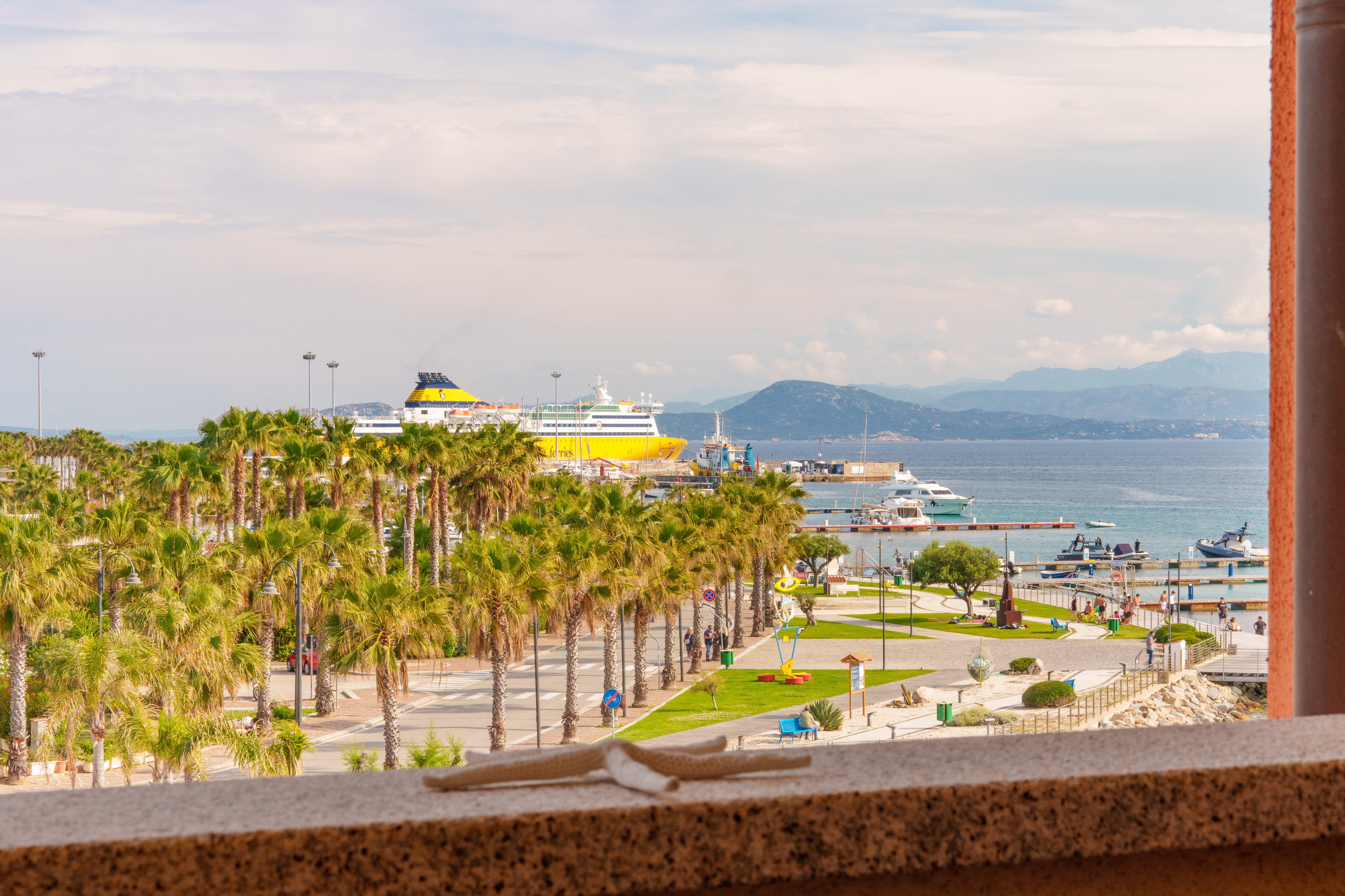 [Golfo Aranci] 10m from the beach +private parking