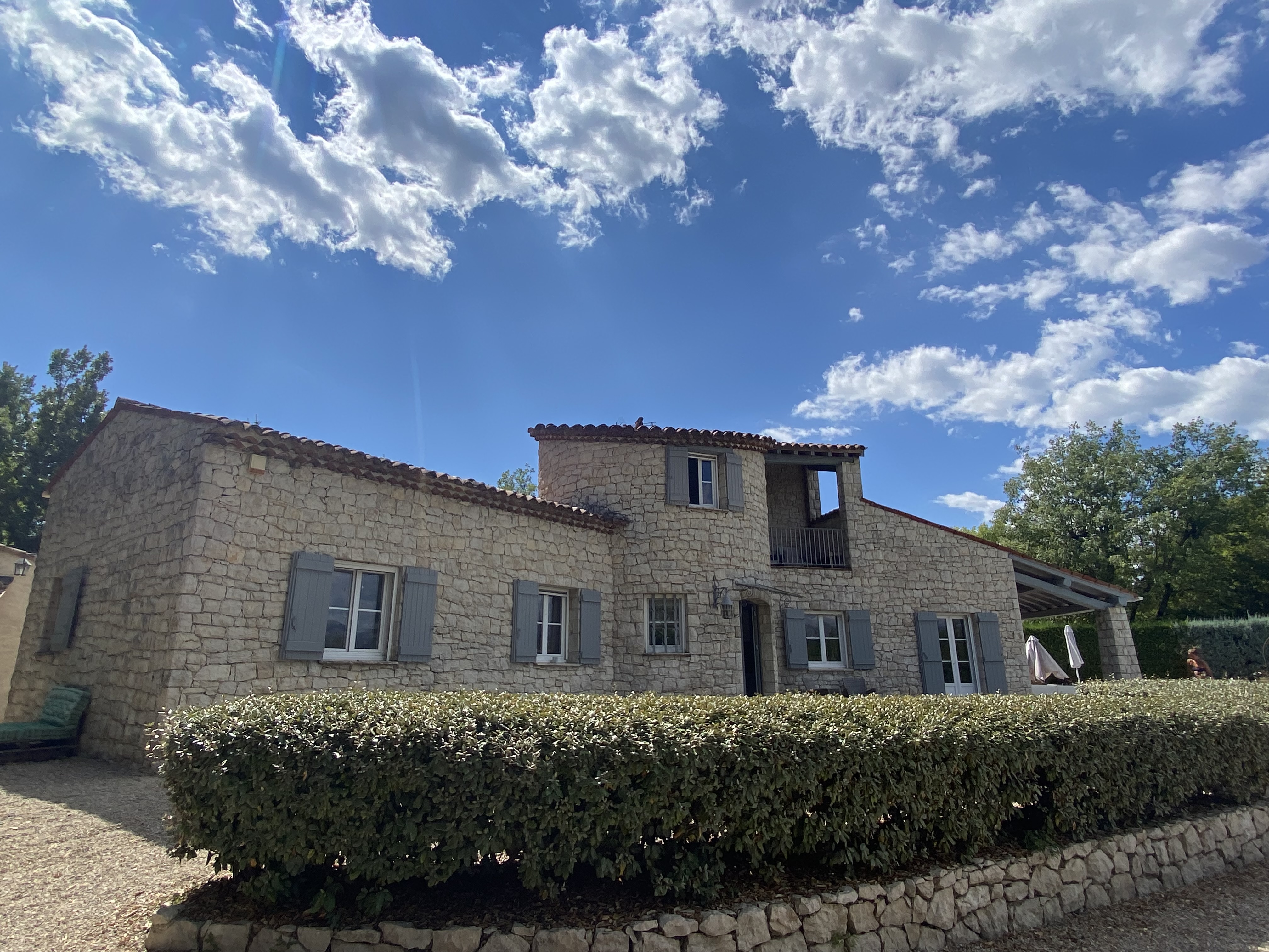 Jolie Villa en pierres