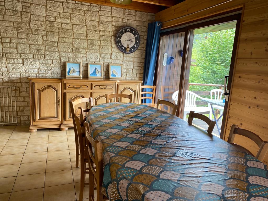 superb 130 m2 apartment
