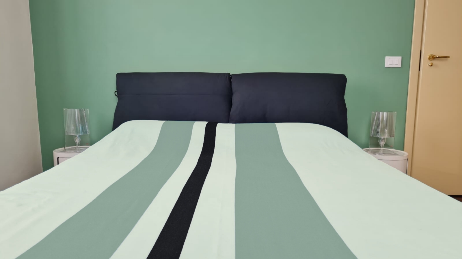 Design by the sea - green