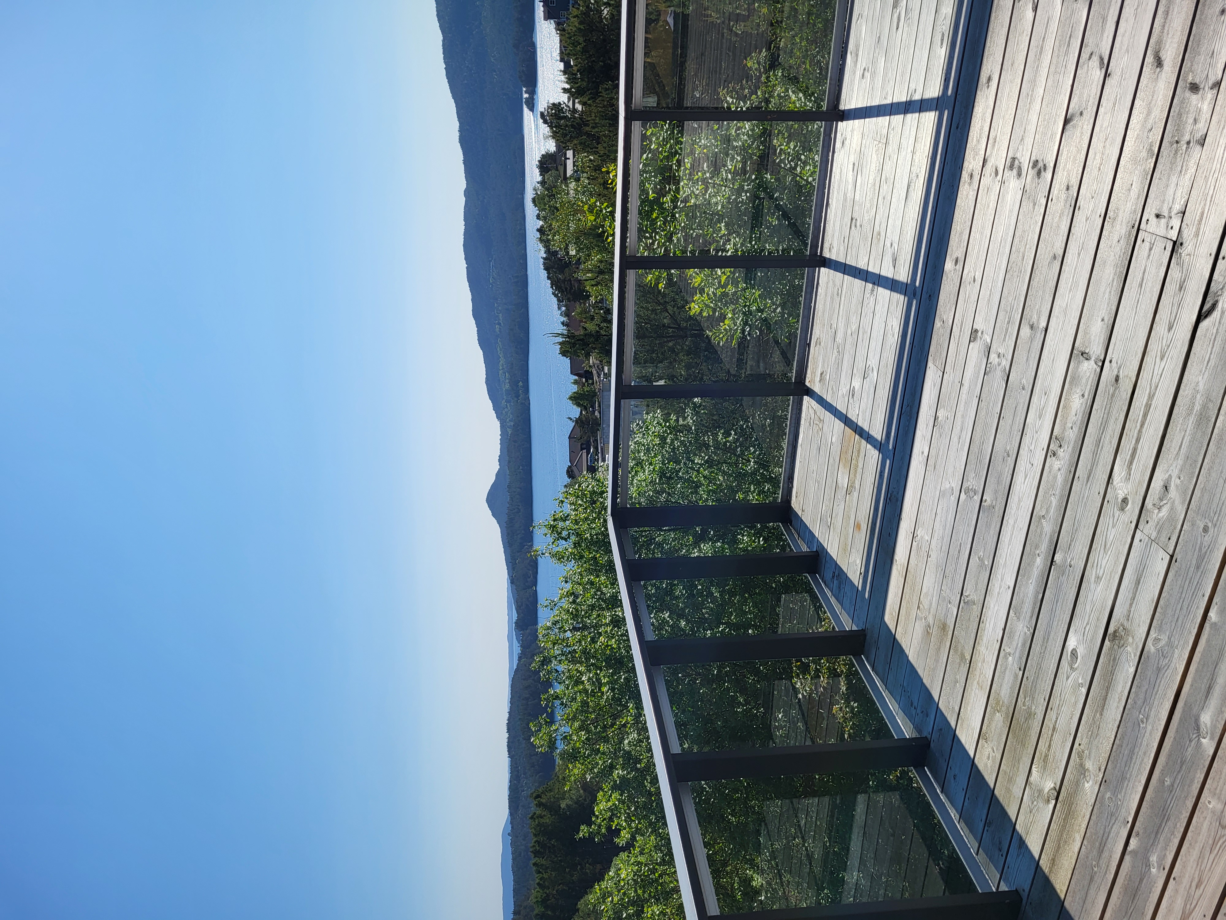 Semi-detached home with great view and good sun conditions!