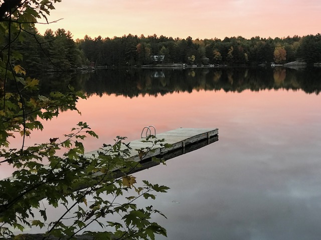 The Lakeside Cottage