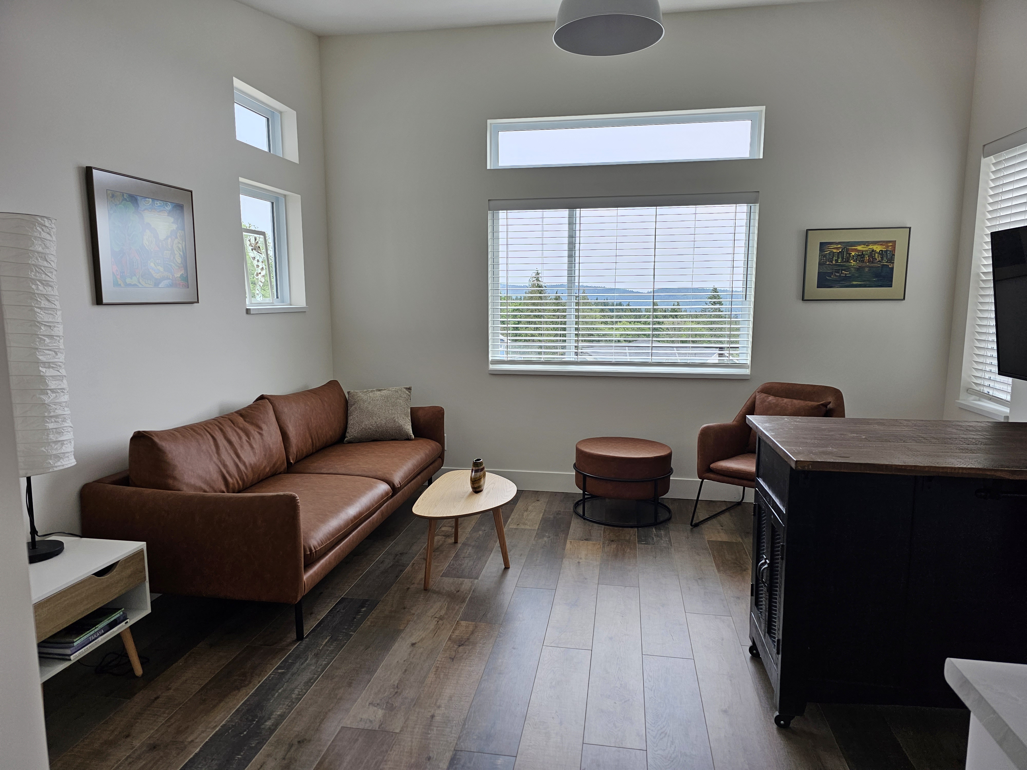 Hilltop Studio Suite