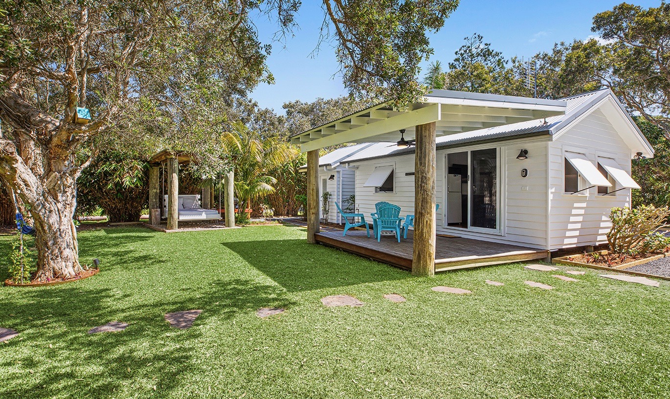 Mullaway On The Beach - luxury beach cabin in Coffs Harbour, Mid North Coast