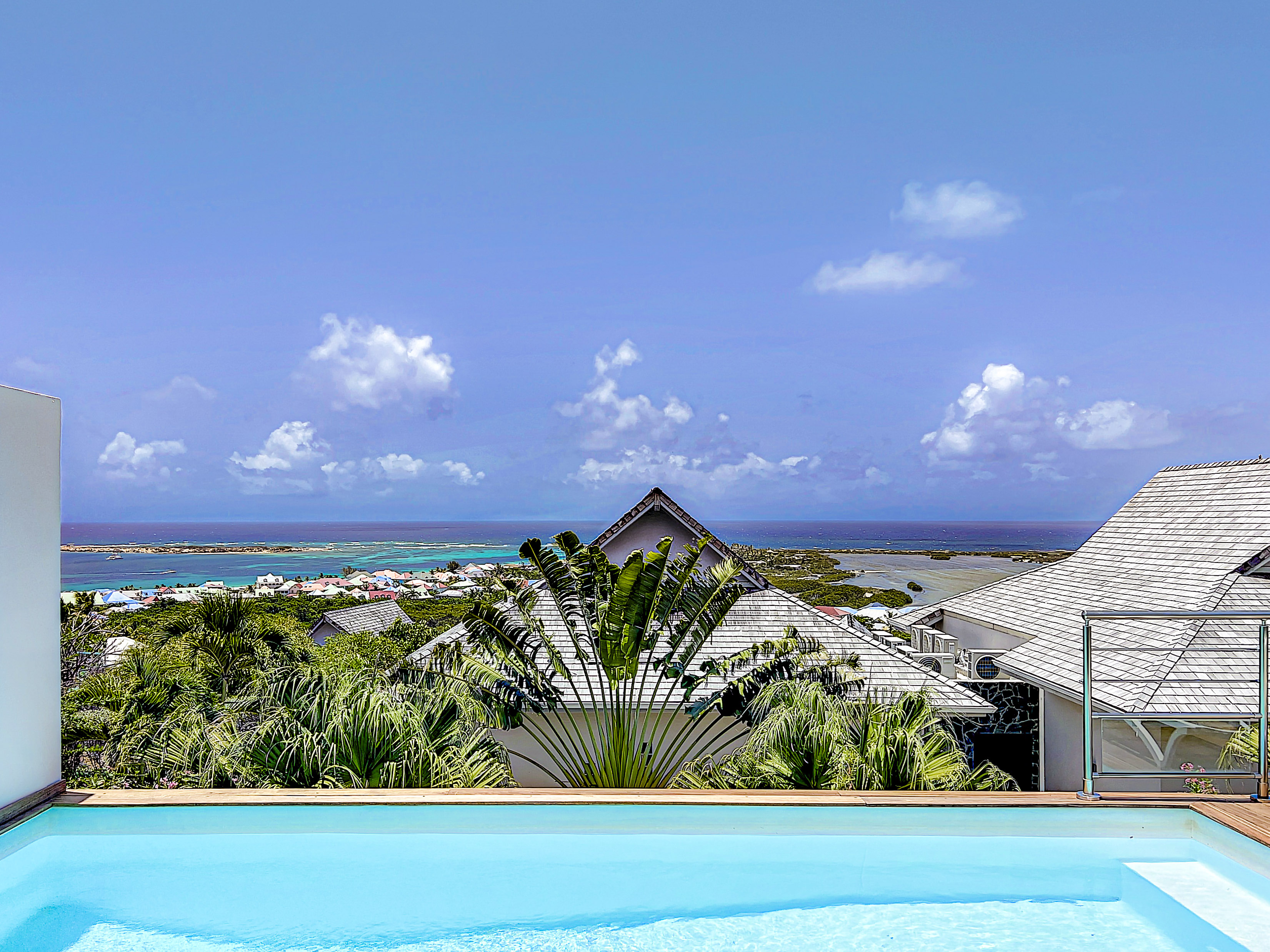 Villa Bleu Horizon, Private Pool, Orient Bay