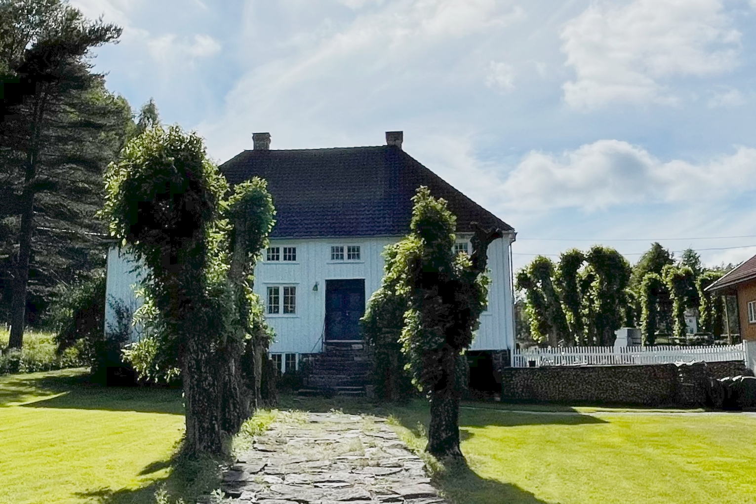 Bosvik Gård,  new apartment in main house from 1756