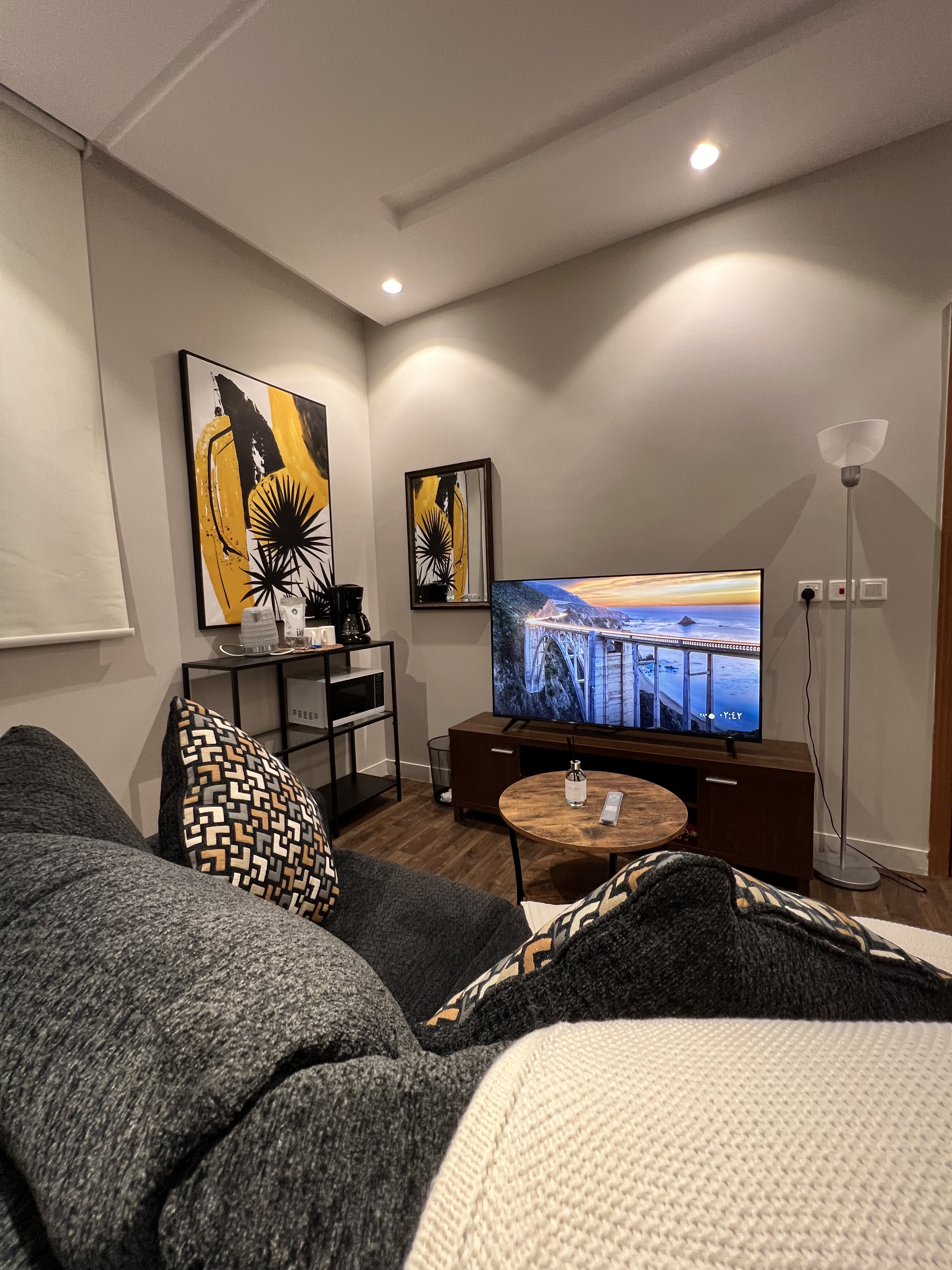 Studio near Airport| Self Entry 17