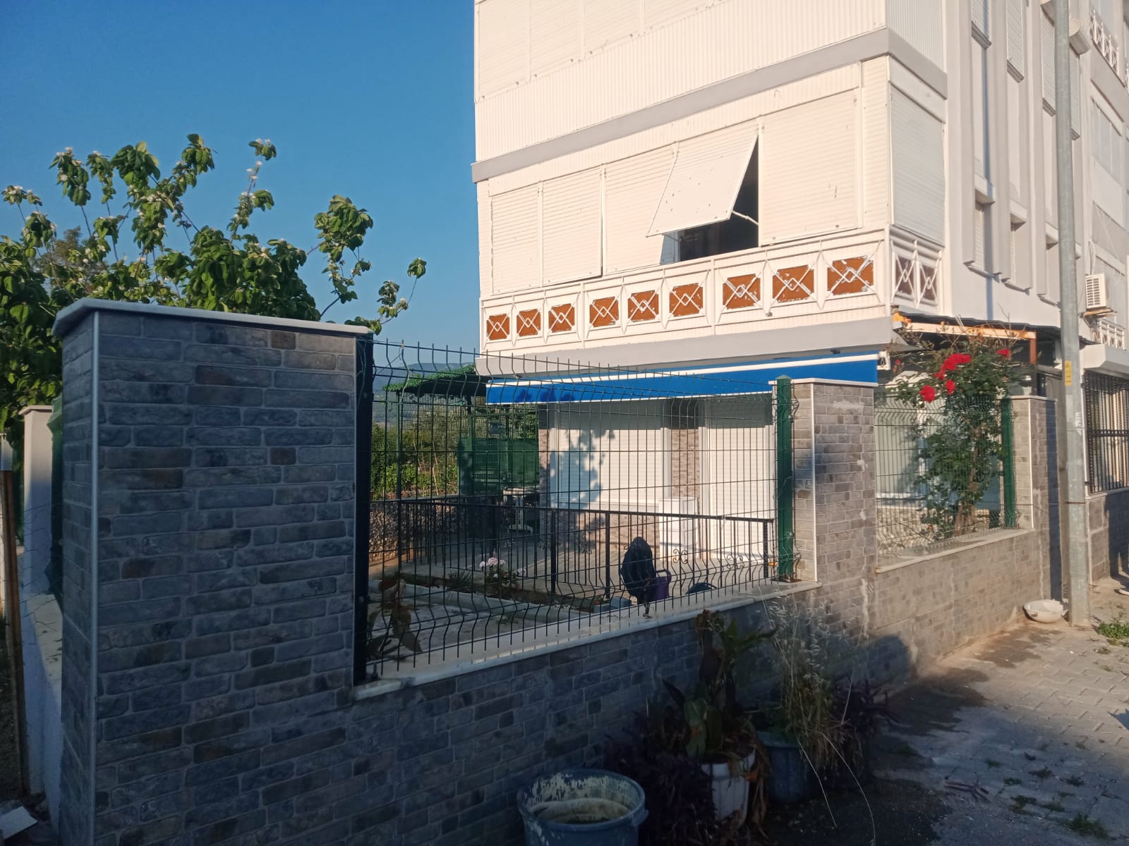 50 m. Apartment with garden to the sea