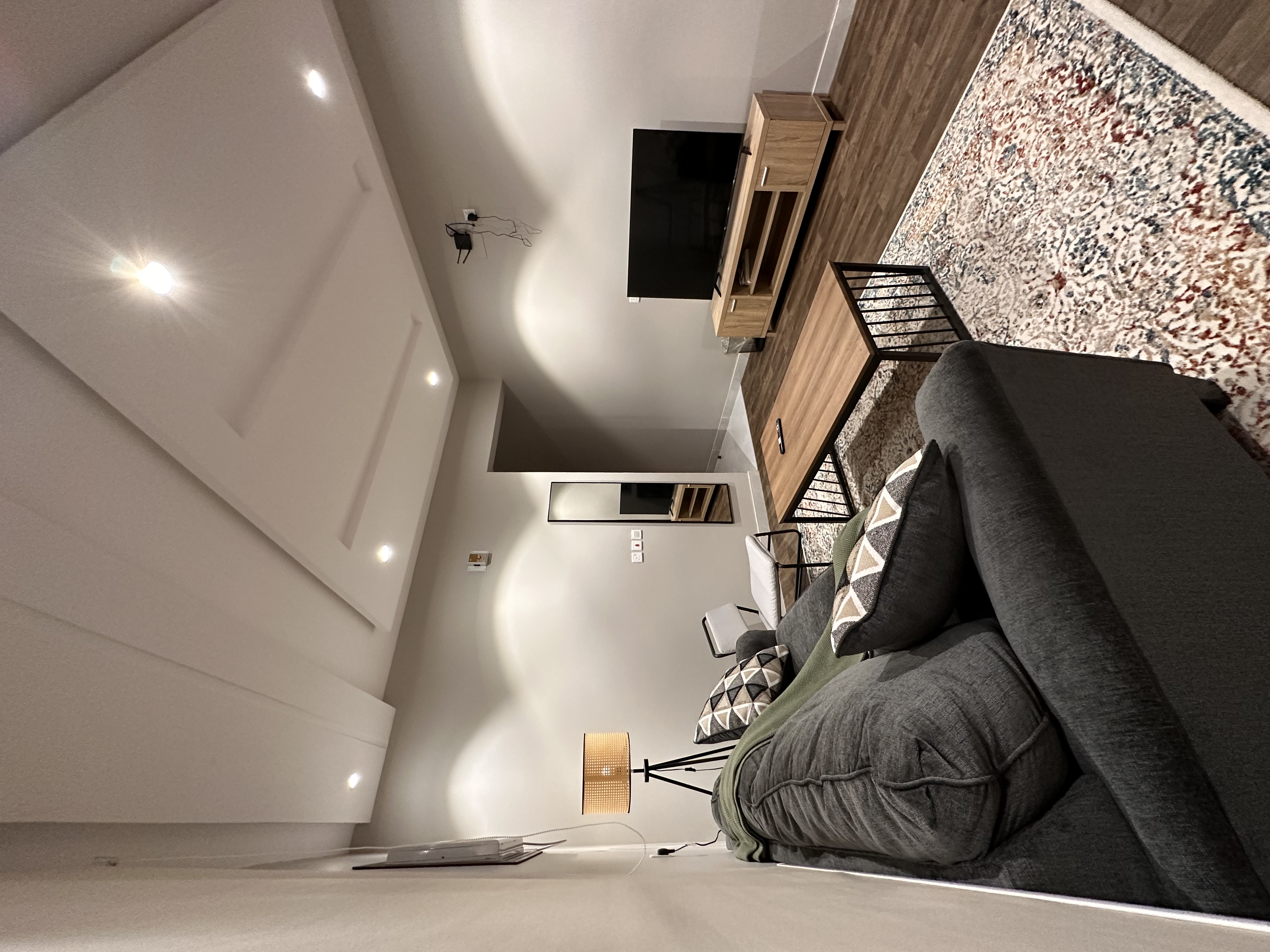 2 Bedrooms Nearby Airport| Self Entry 19