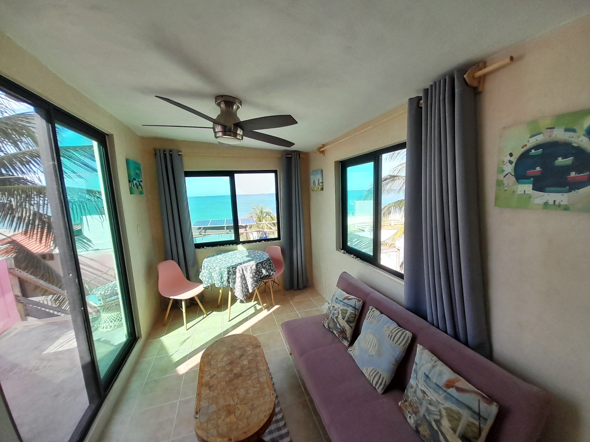 CASA ROSA, Top floor apartment
