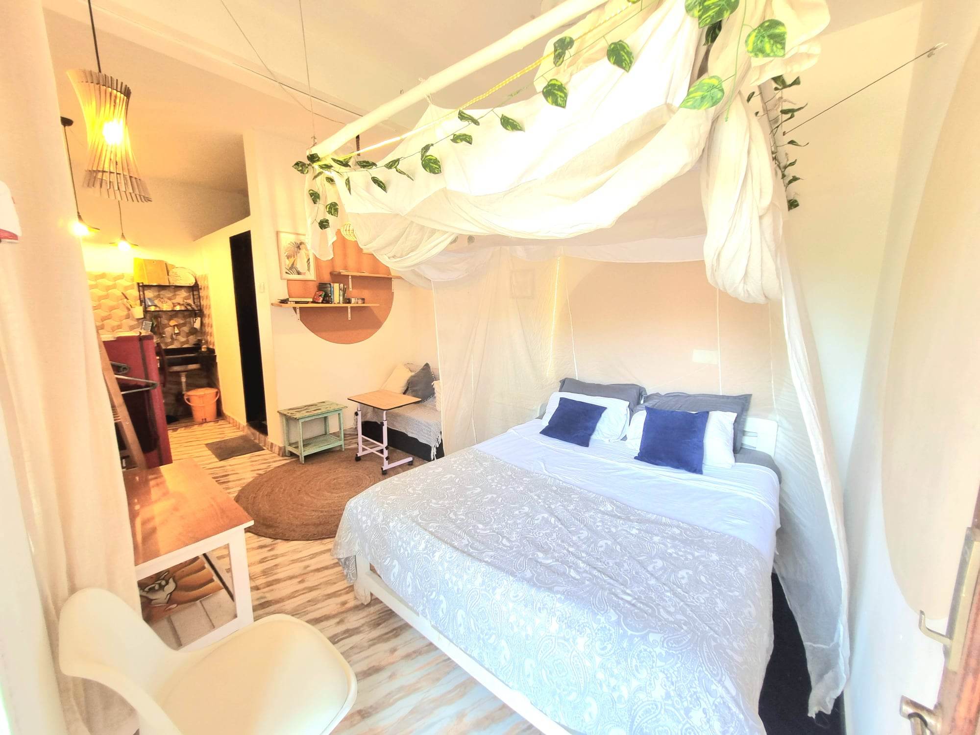 j The Artist Nest Studio 1-AC/Fast Wi-Fi/P. Backup