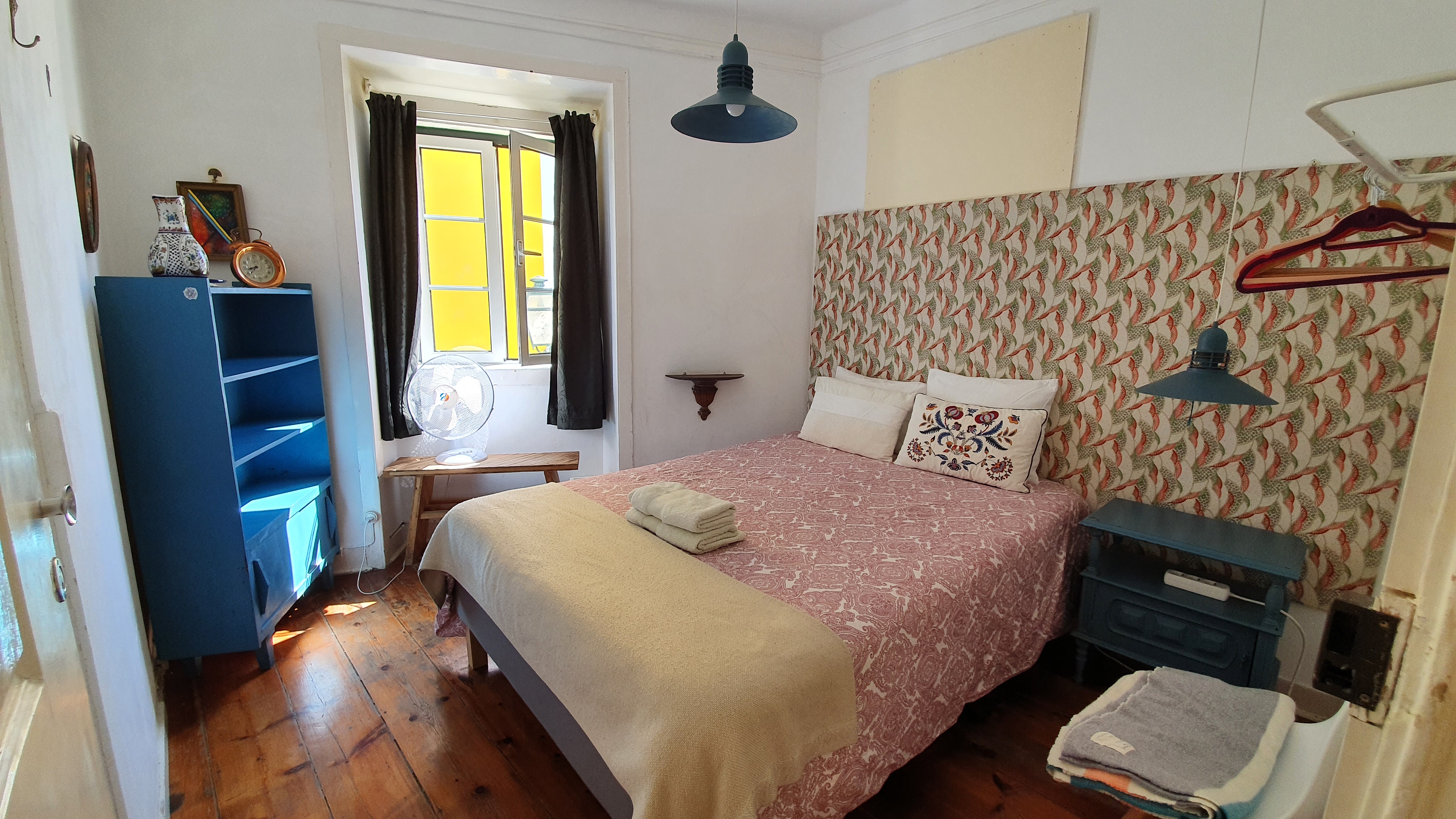 Apartamento Mouraria Guesthouse - Room 3 in Santa Maria Maior, Lisbon