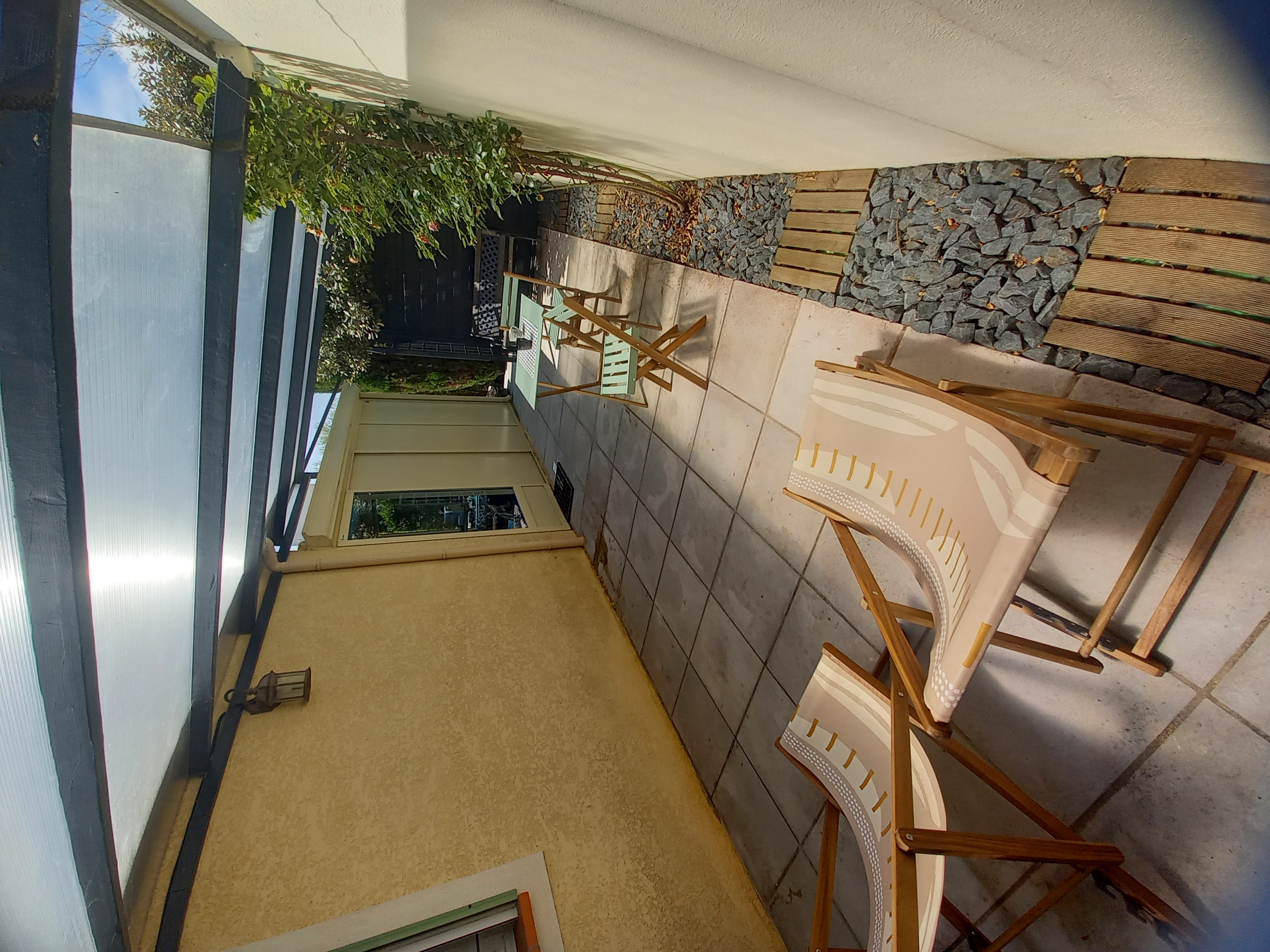Spacious studio 5 min from sea