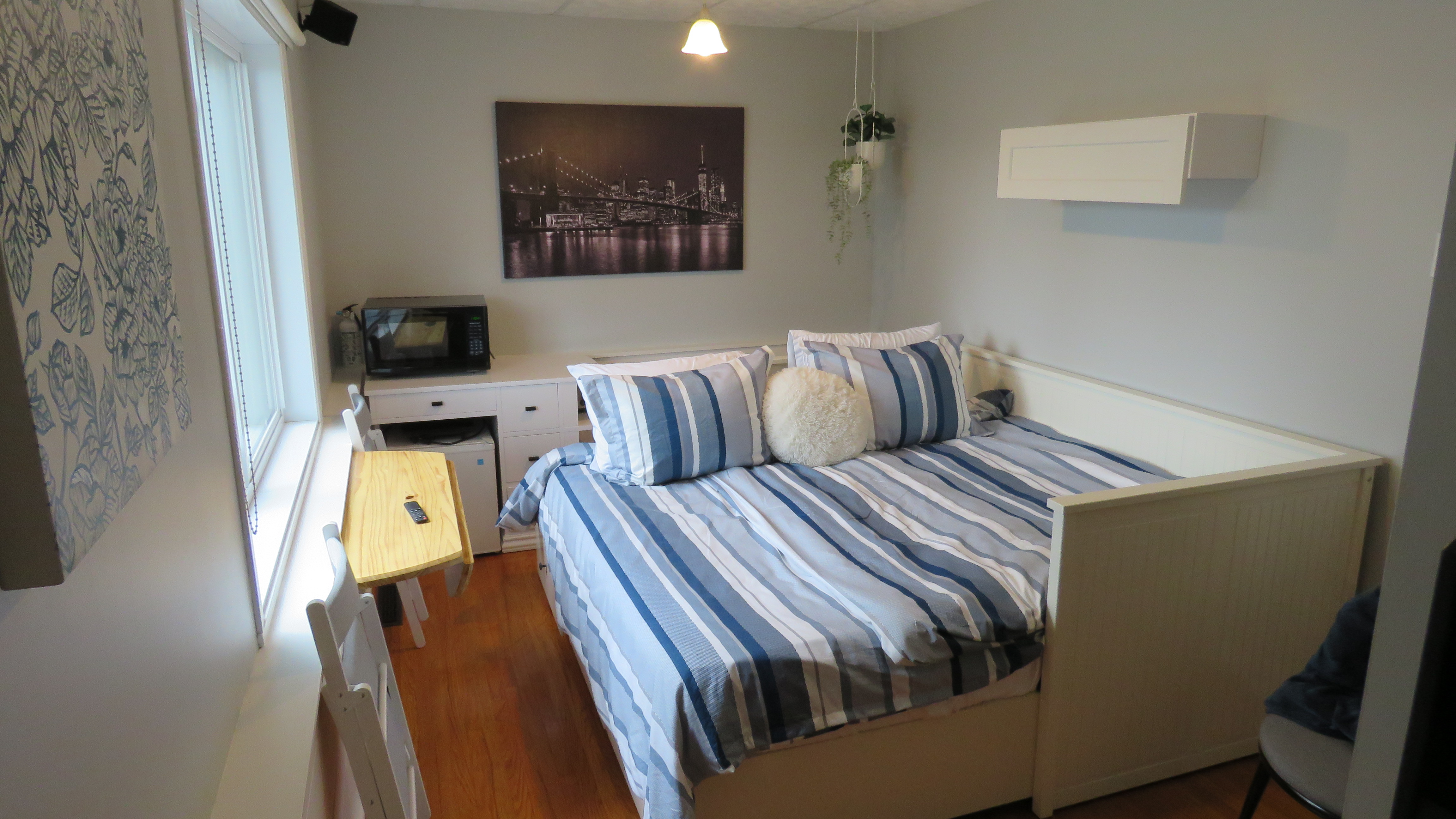 Modern Private Studio Near YUL – With Parking