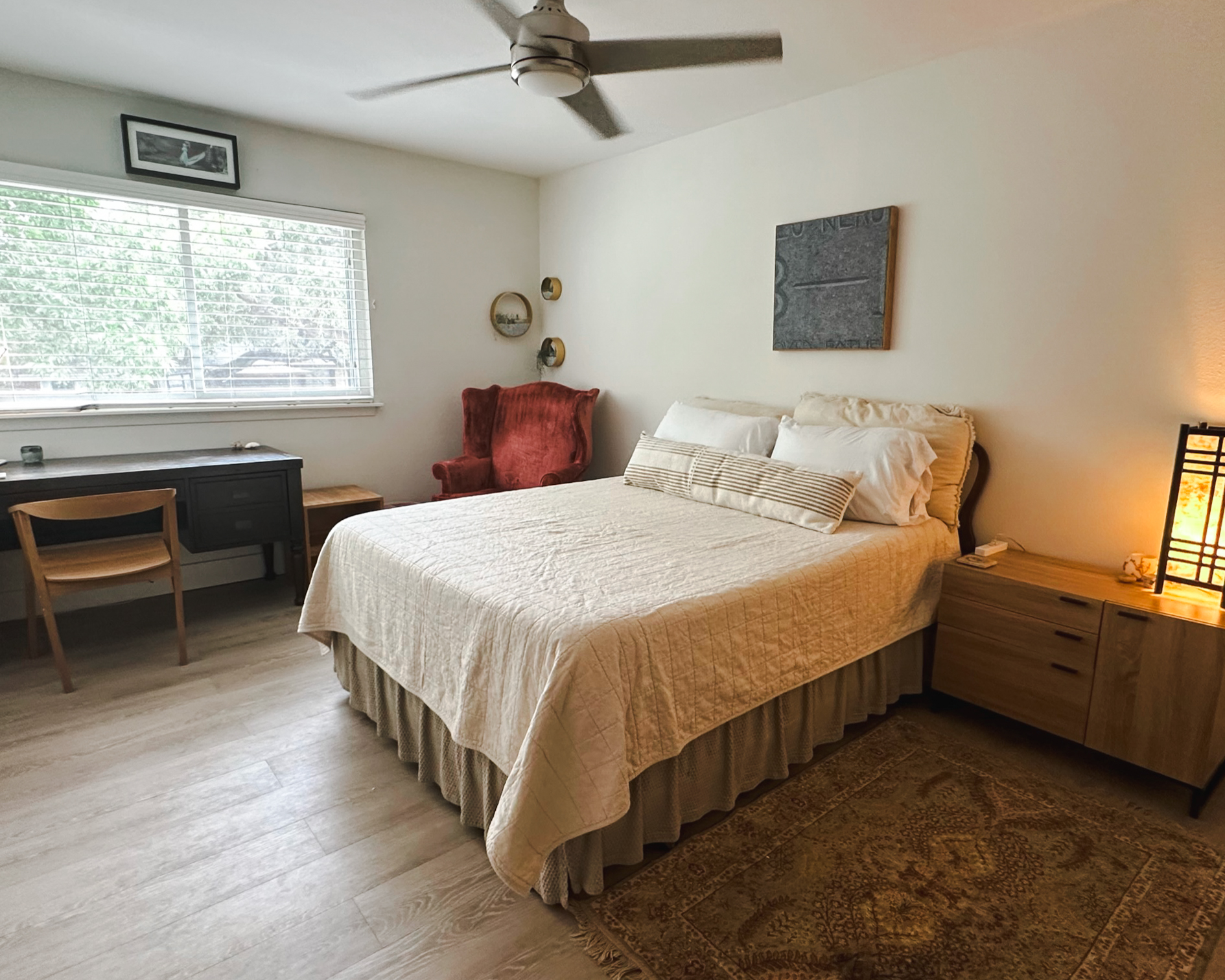 Relaxing Queen bedroom in 78745, Austin