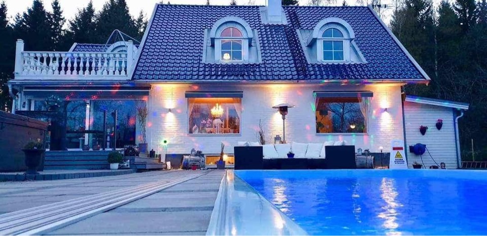 Havsten-vid sea with private pool