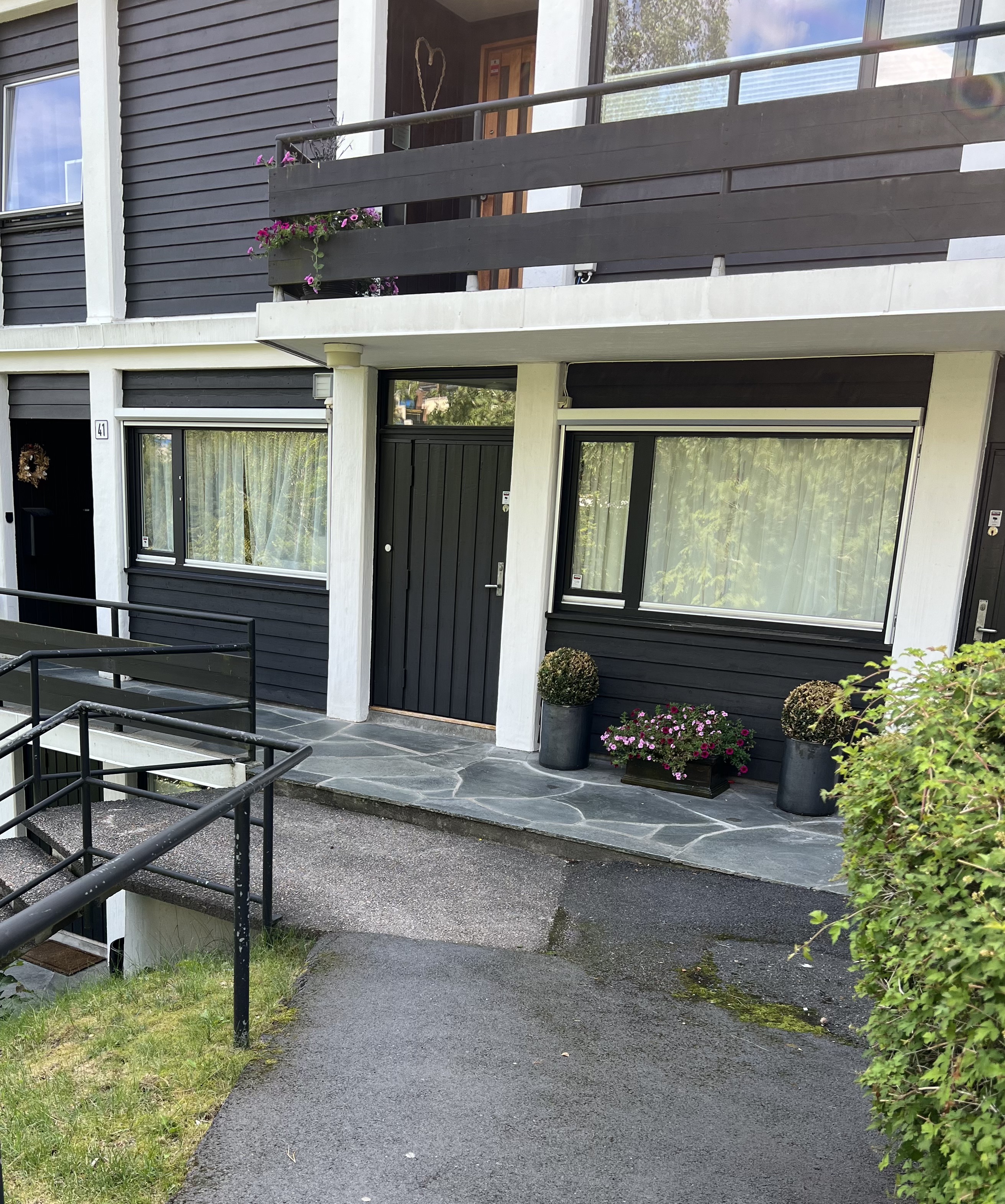 Apartment at Ullern. Free parking