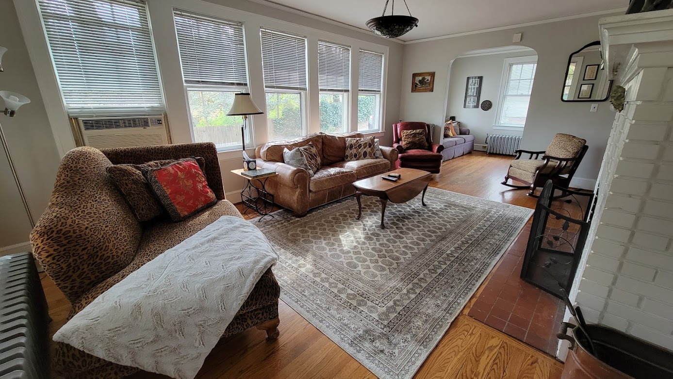 Asheville Montford Cottage, Walk To Town, 30 Days Houses for Rent in Asheville, North Carolina