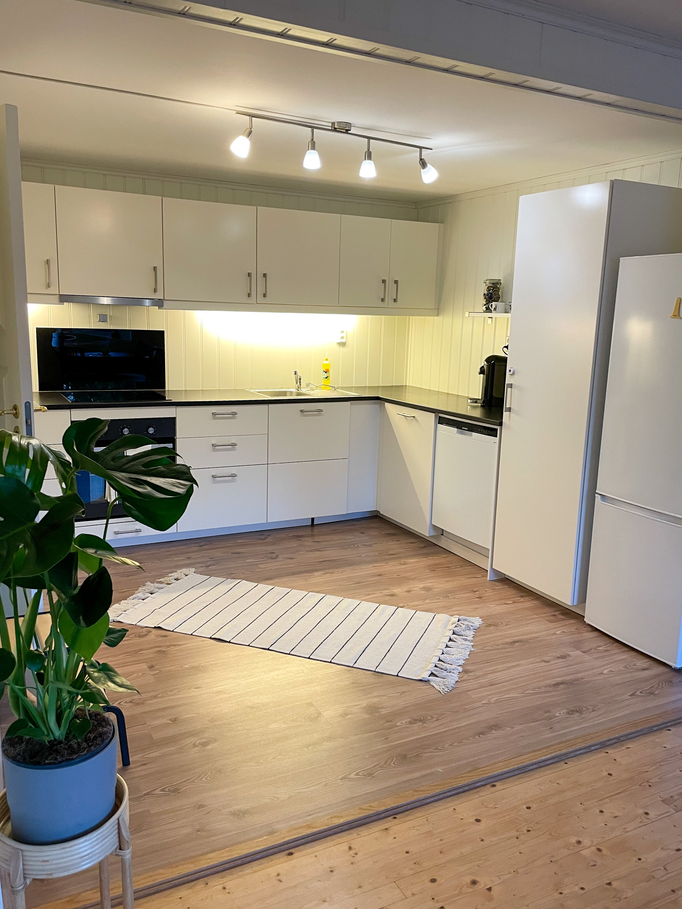 Apartment in Risør with parking