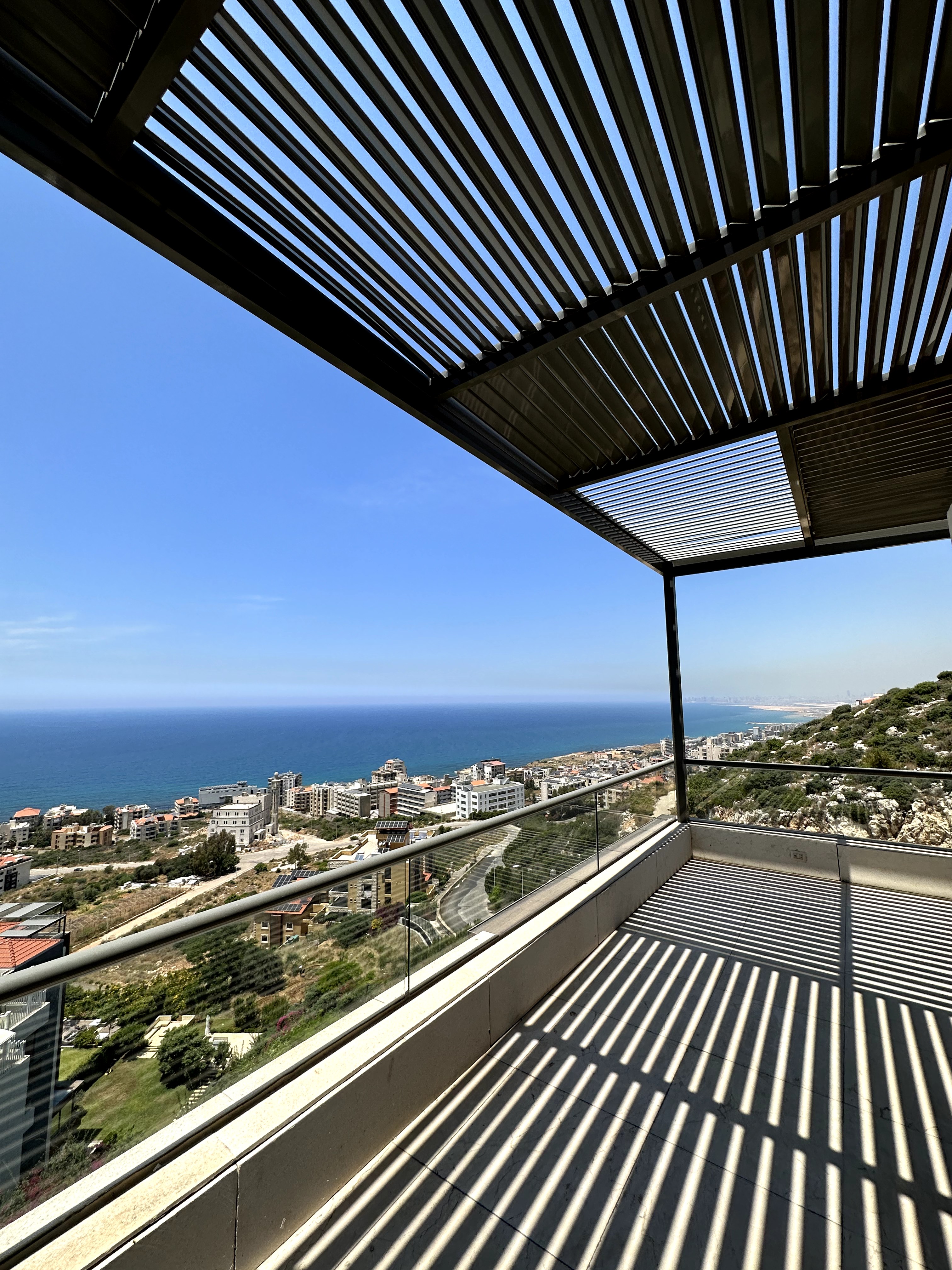 Luxury sea view in Dohat El Hoss