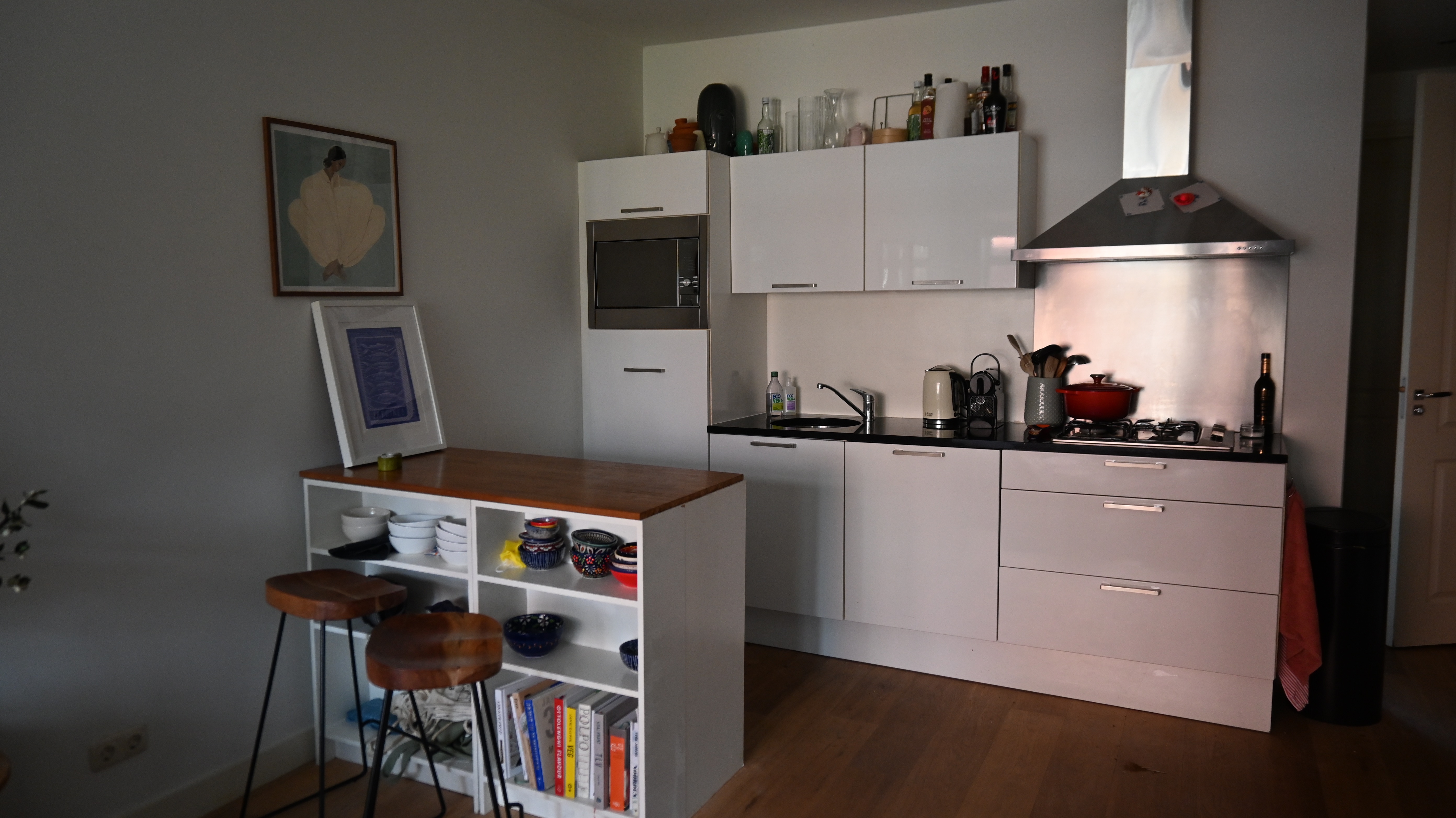Cozy apartment in the centre (with balcony) โ Amsterdam stay