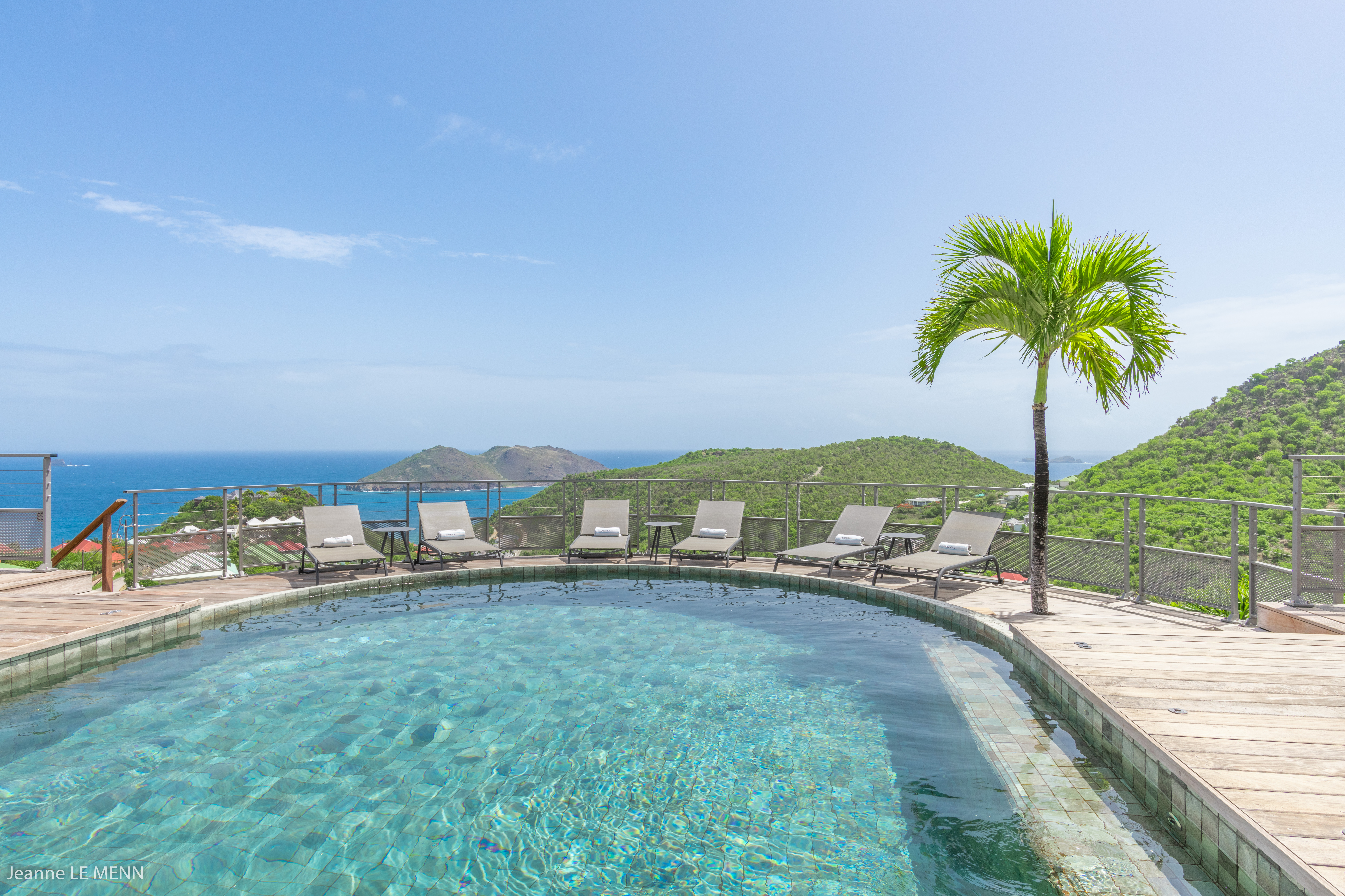 Amazing view Villa on the Hillside of Flamand.