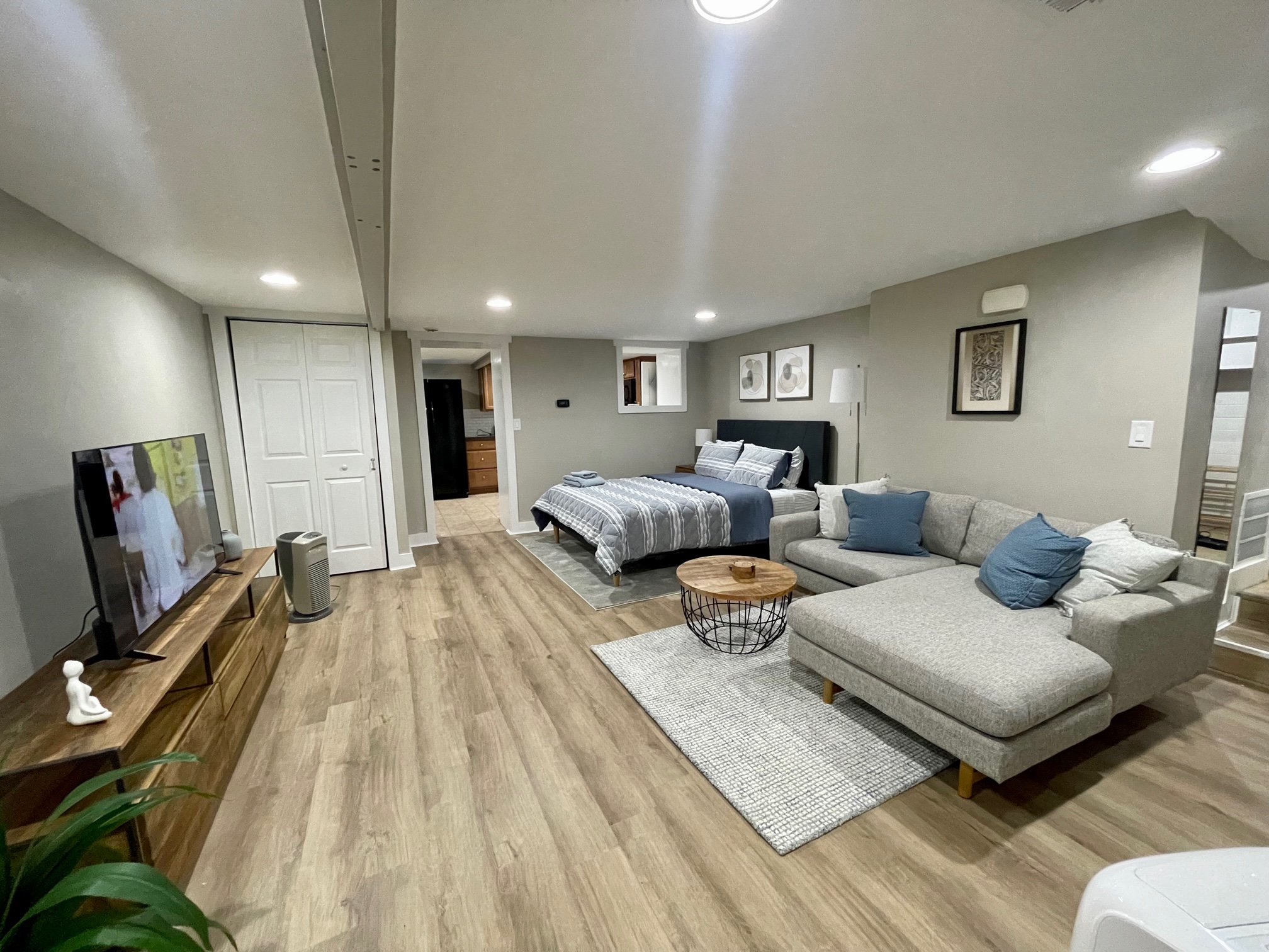 Comfy studio in heart of Albany in SIXTH WARD, Albany