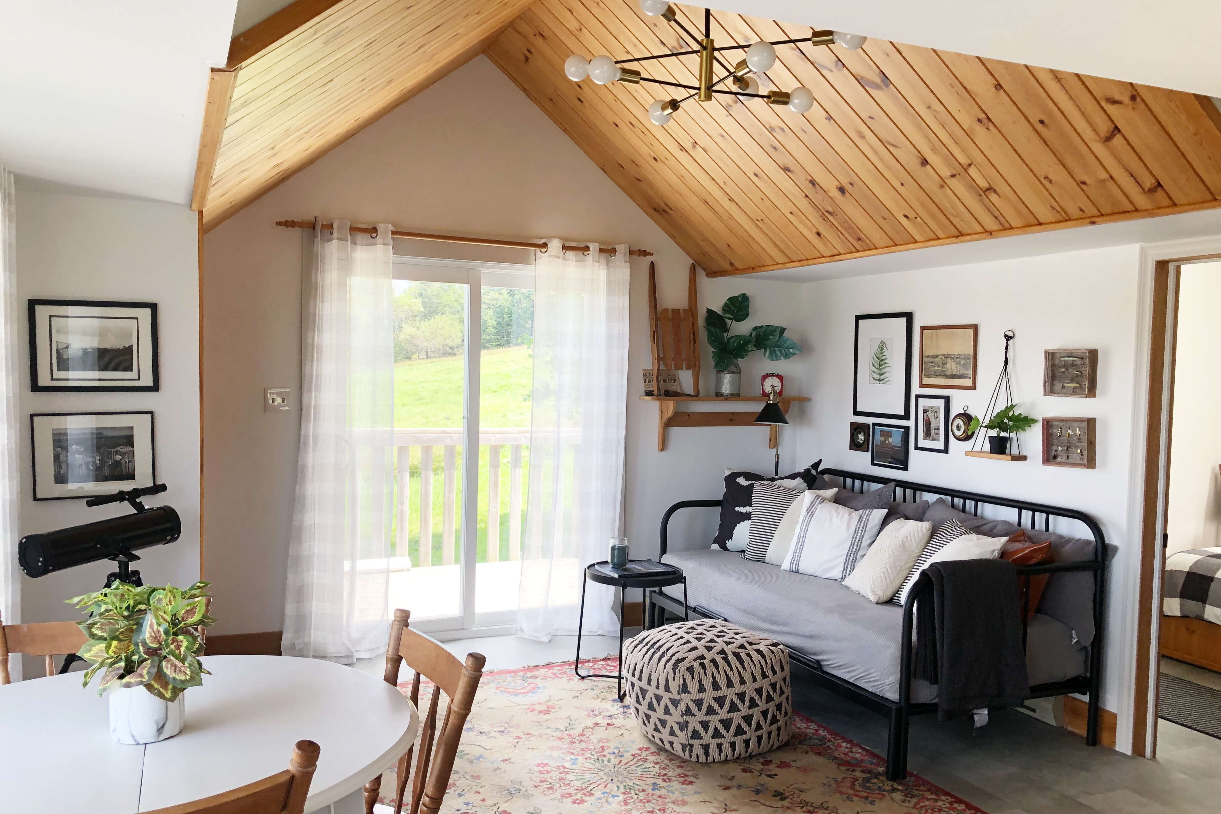 Ocean Sanctuary - The Salty Cribb Cabin