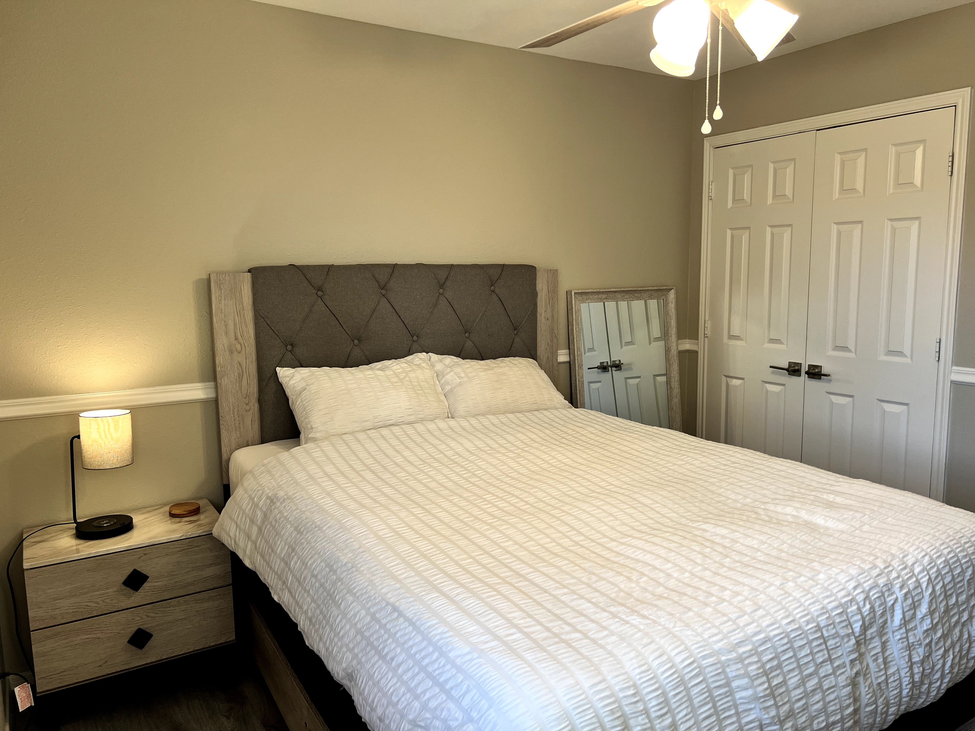 Private upstairs near Houston