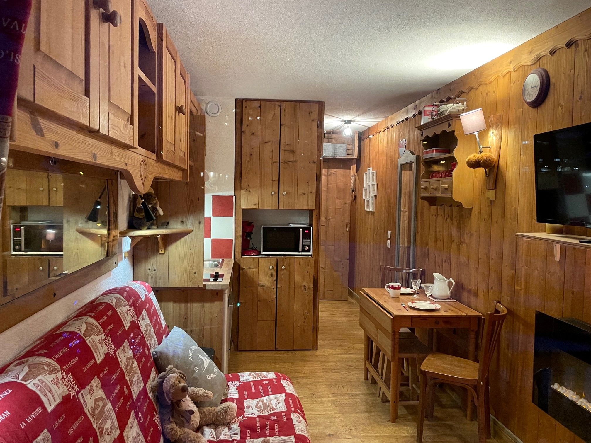 Val Thorens, 4 pers, 6th quiet, resort center