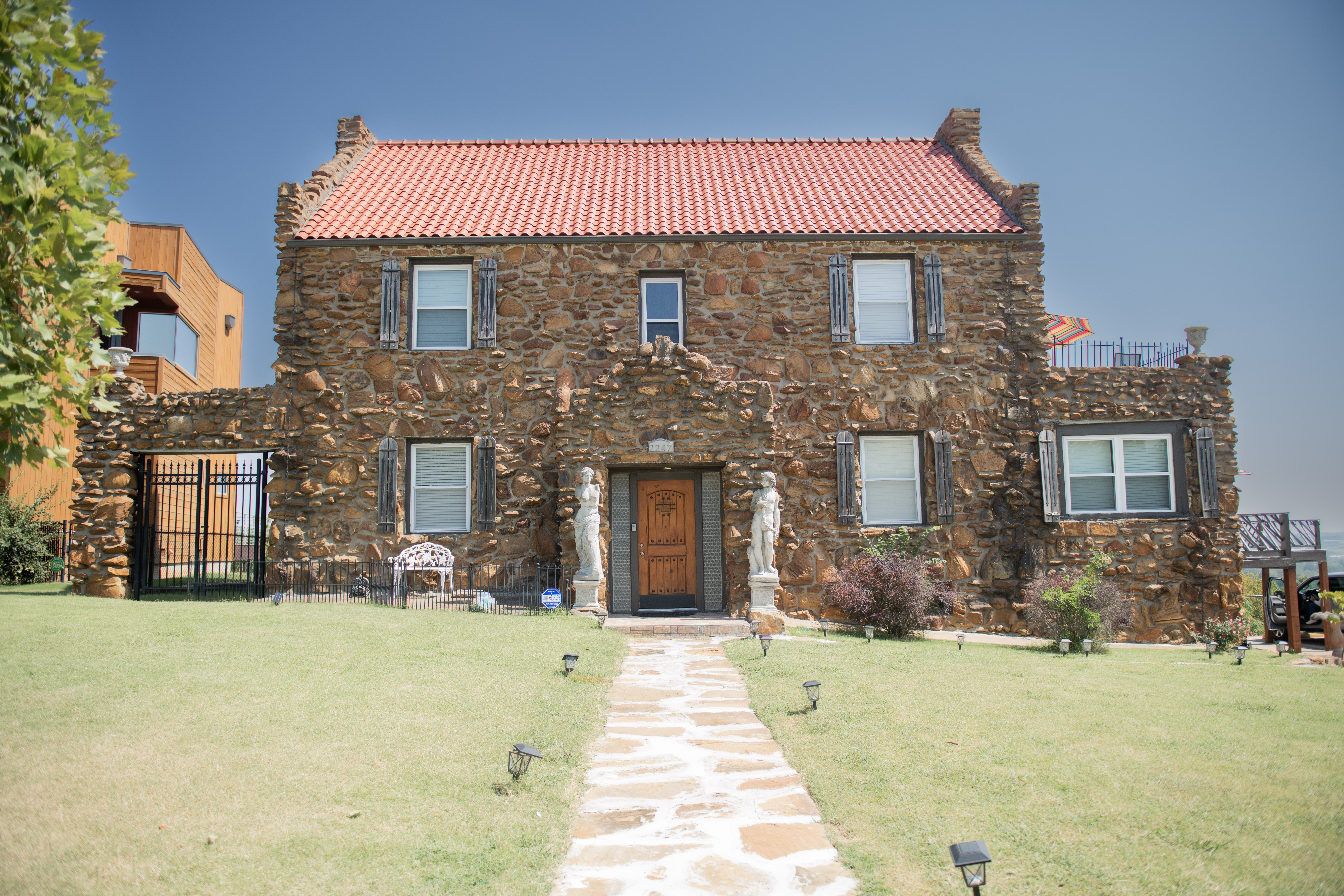 Beautiful Historic Amazing Views Downtown/BOK - Houses for Rent in