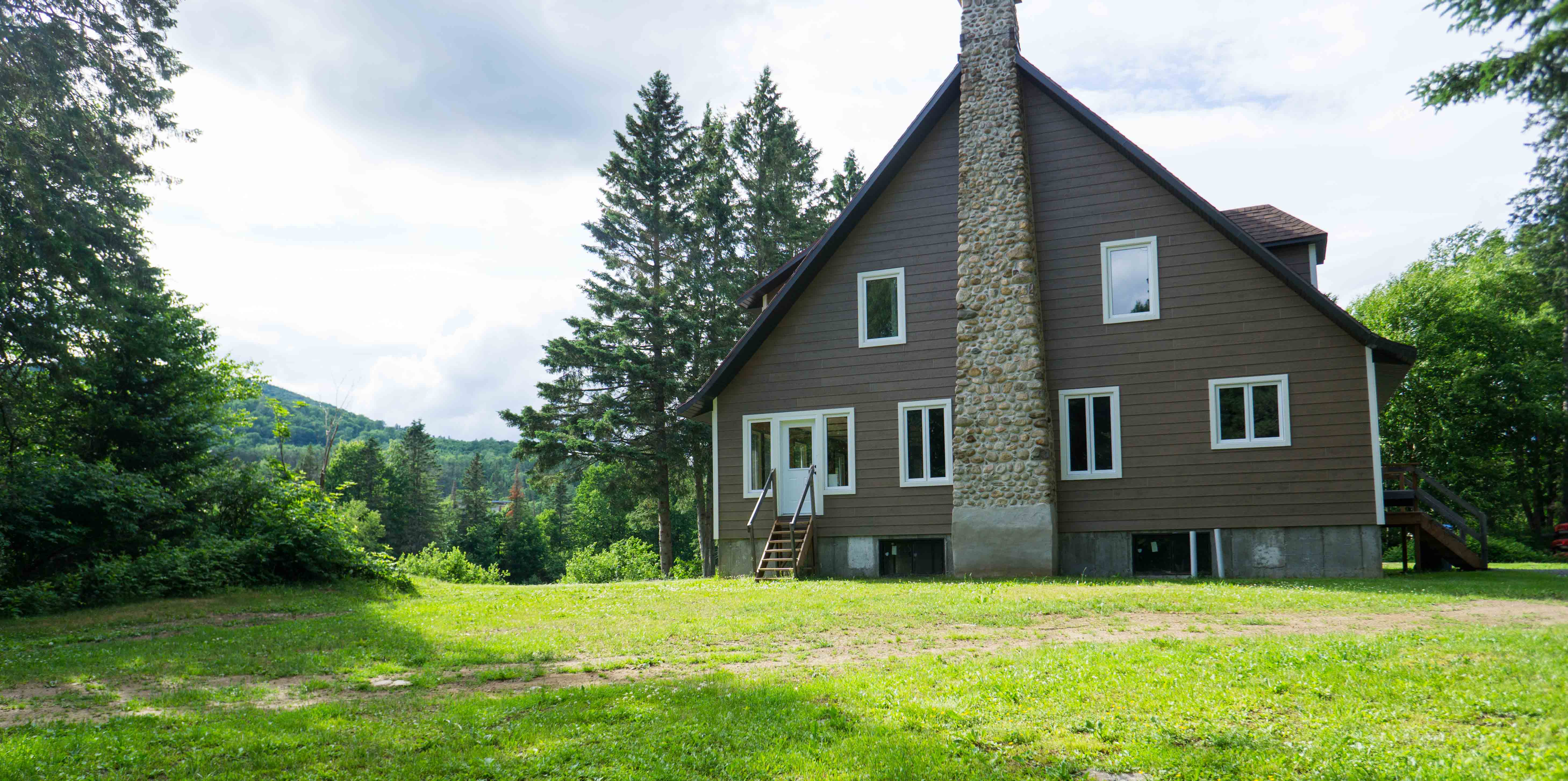 La Villa des Pins Maisons à louer à SaintGabrieldeValcartier, Québec, Canada