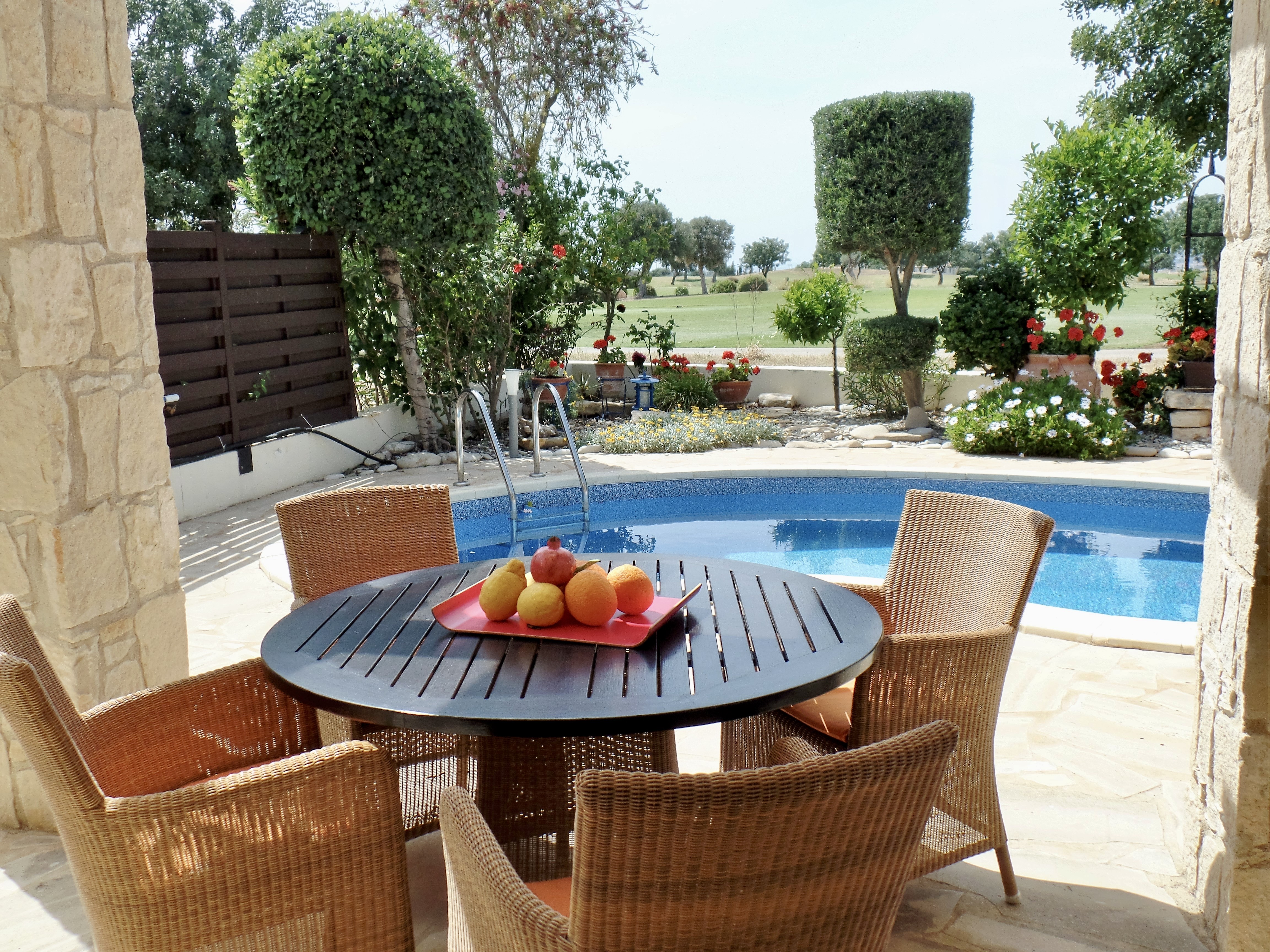 HG25 - Relax & Enjoy the 5* Golf Resort