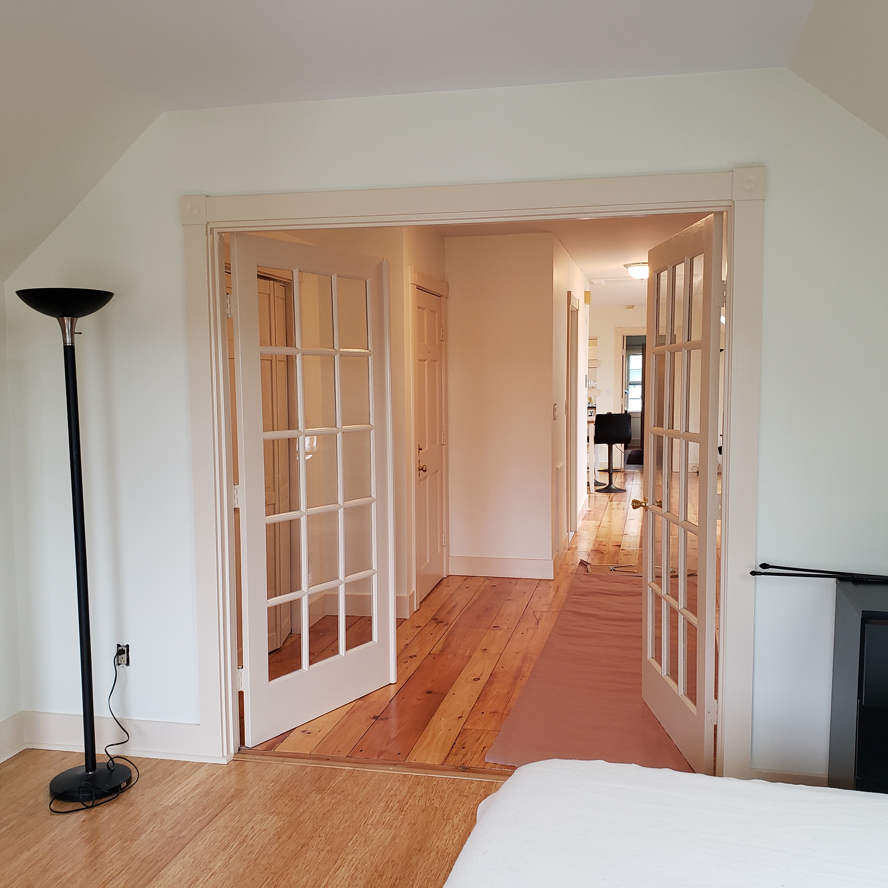 Newly renovated penthouse 1 bed in Mission Hill, Boston