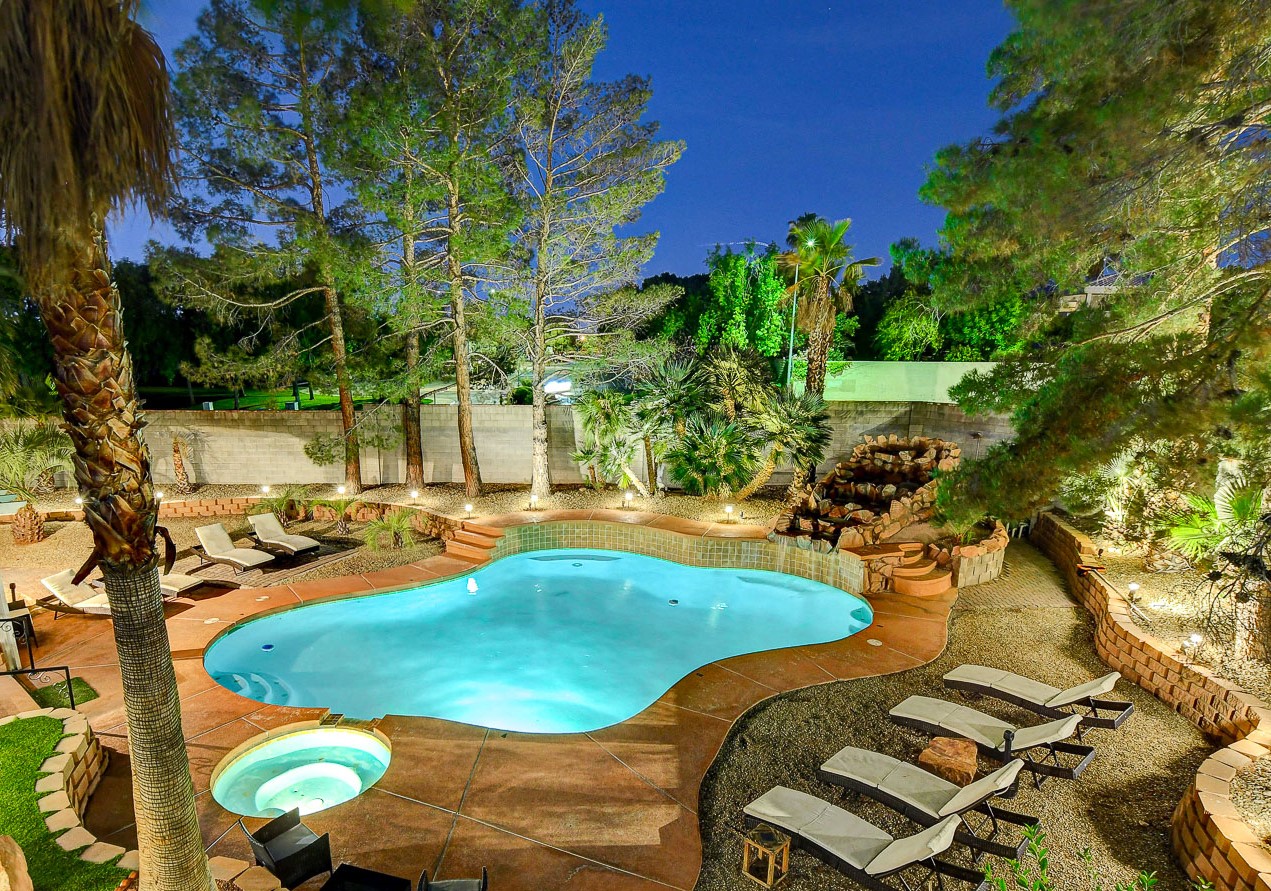 Super Private Vegas Oasis! Close to the Strip!0:) in City of Las Vegas, Clark County Nv