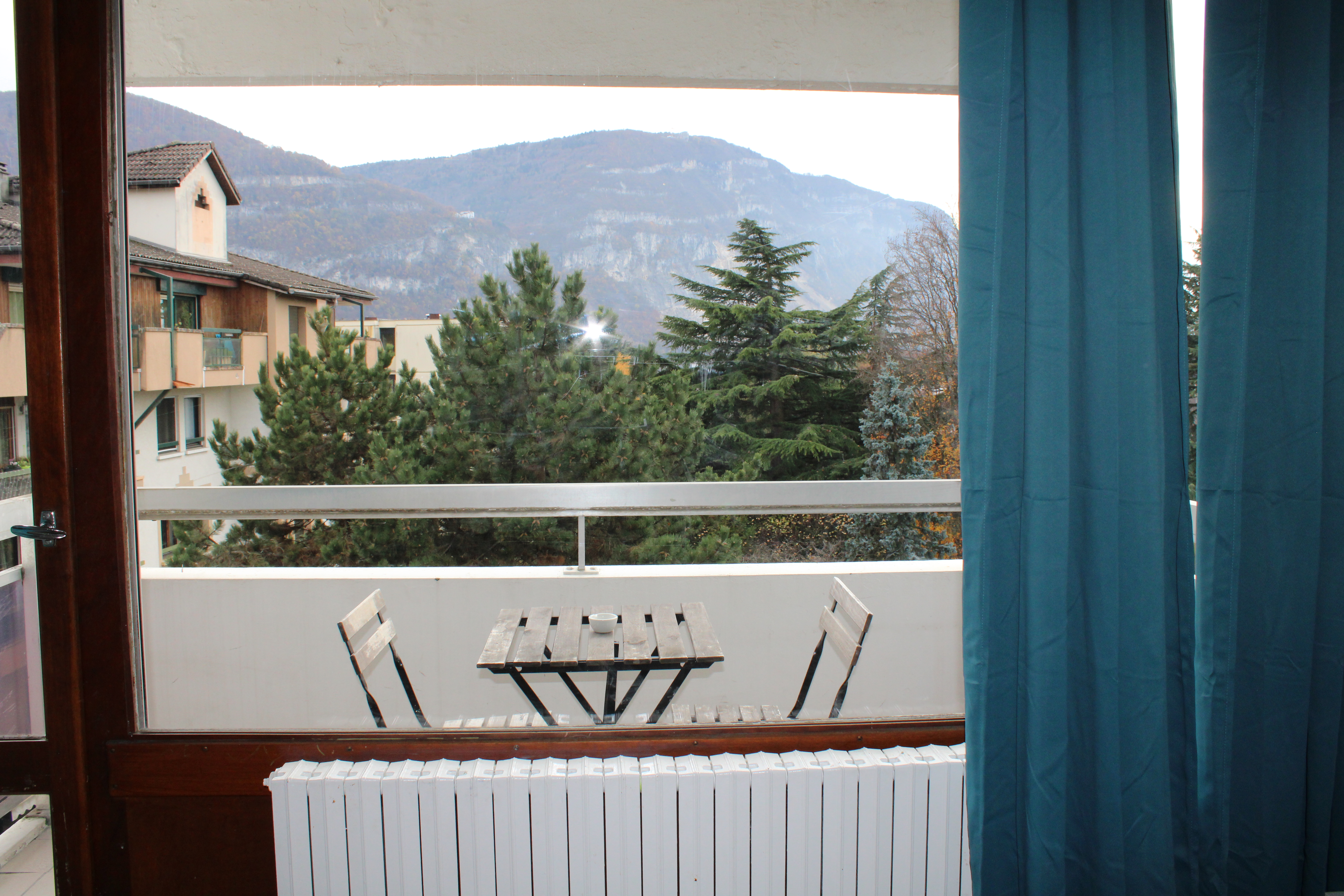 Apartment on the outskirts of Geneva
