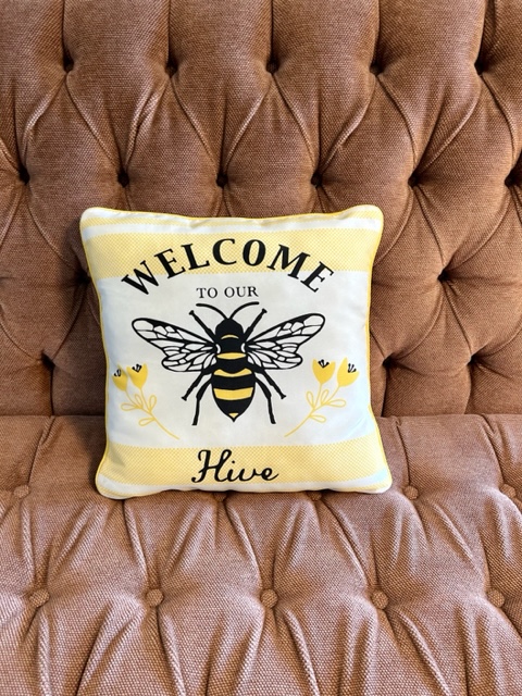 The HIVE-2 Bed, 1 Bath Housezzz.