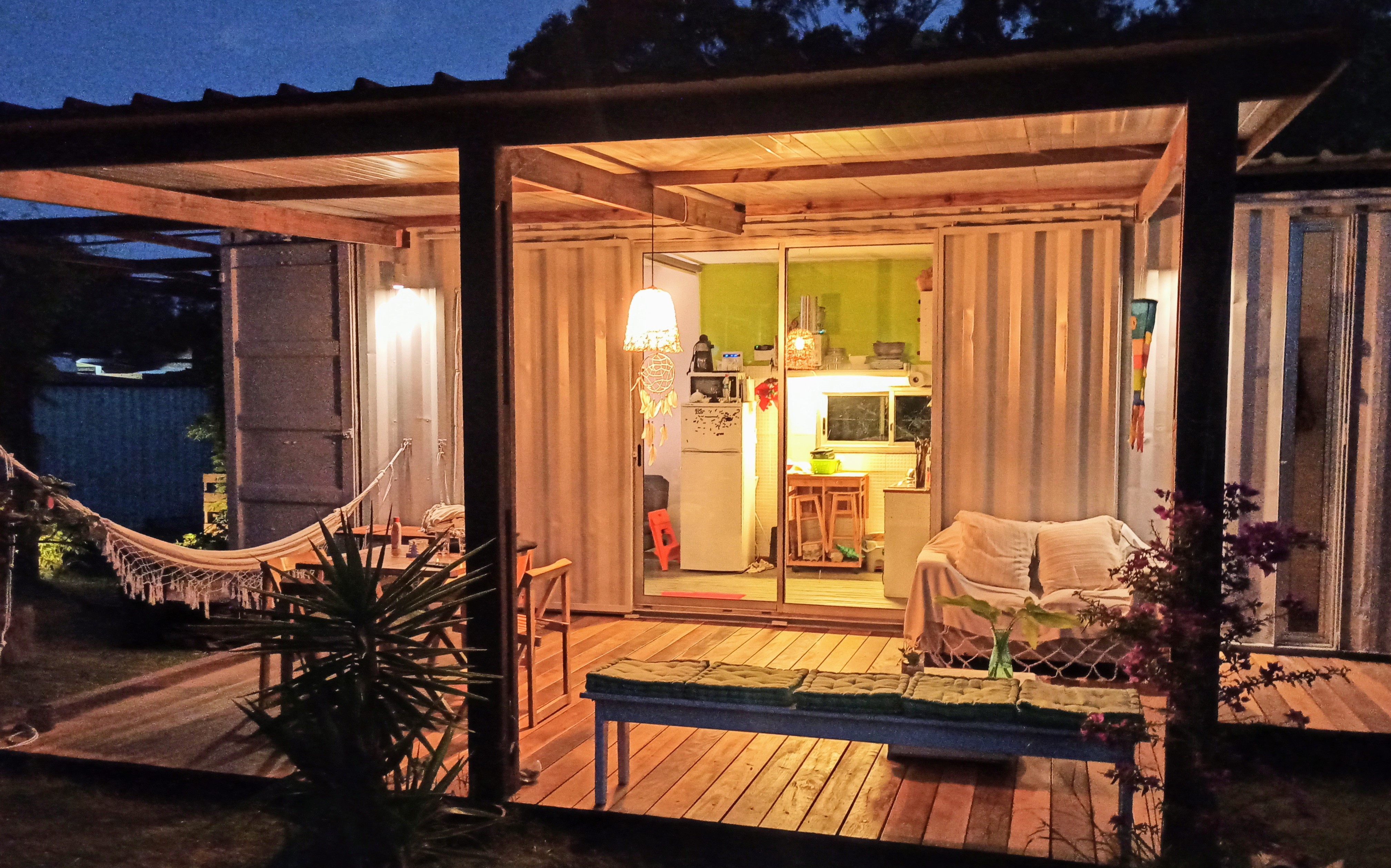 House in air grill designer container