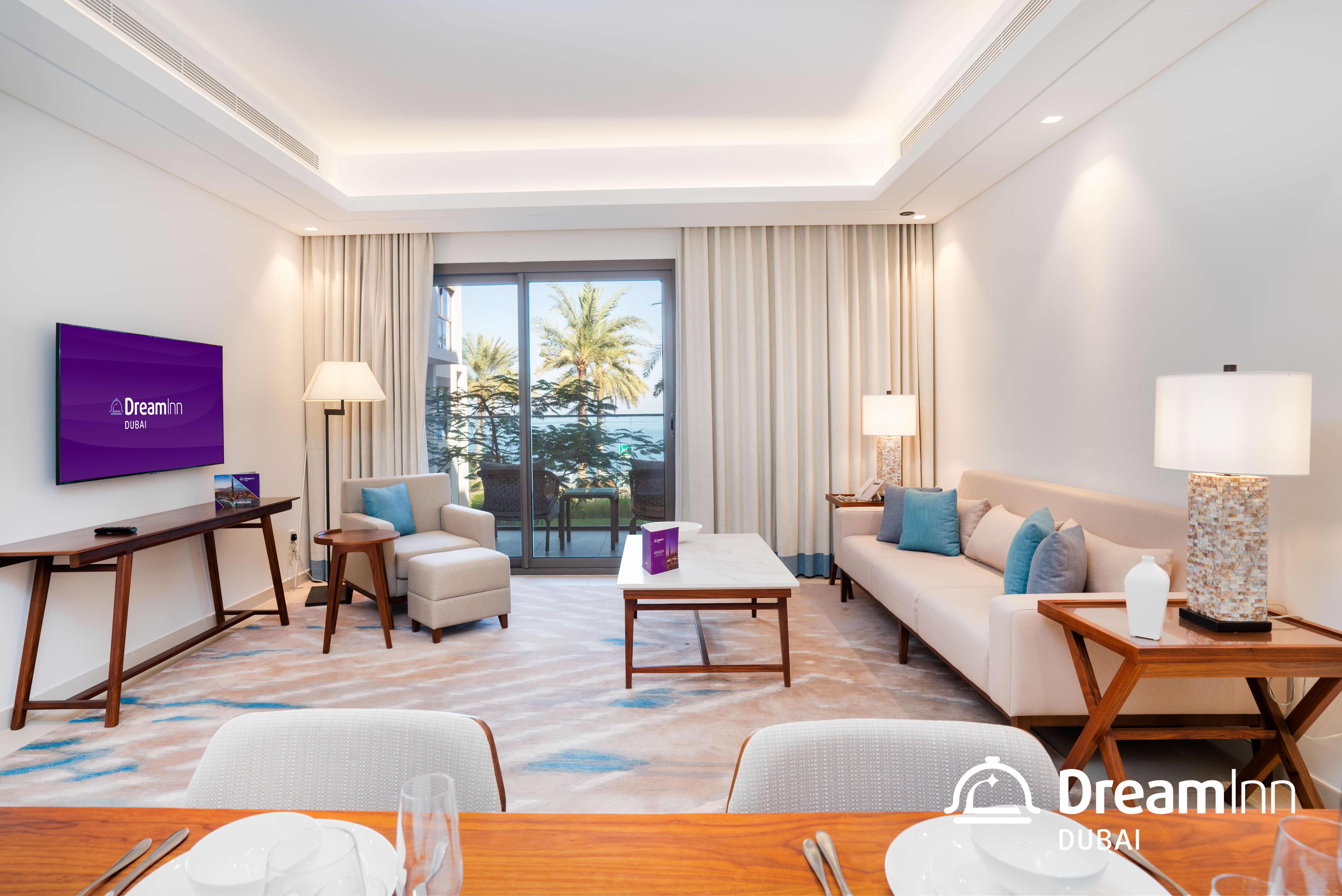 Dream Inn - Luxury 2BR with Beach Access