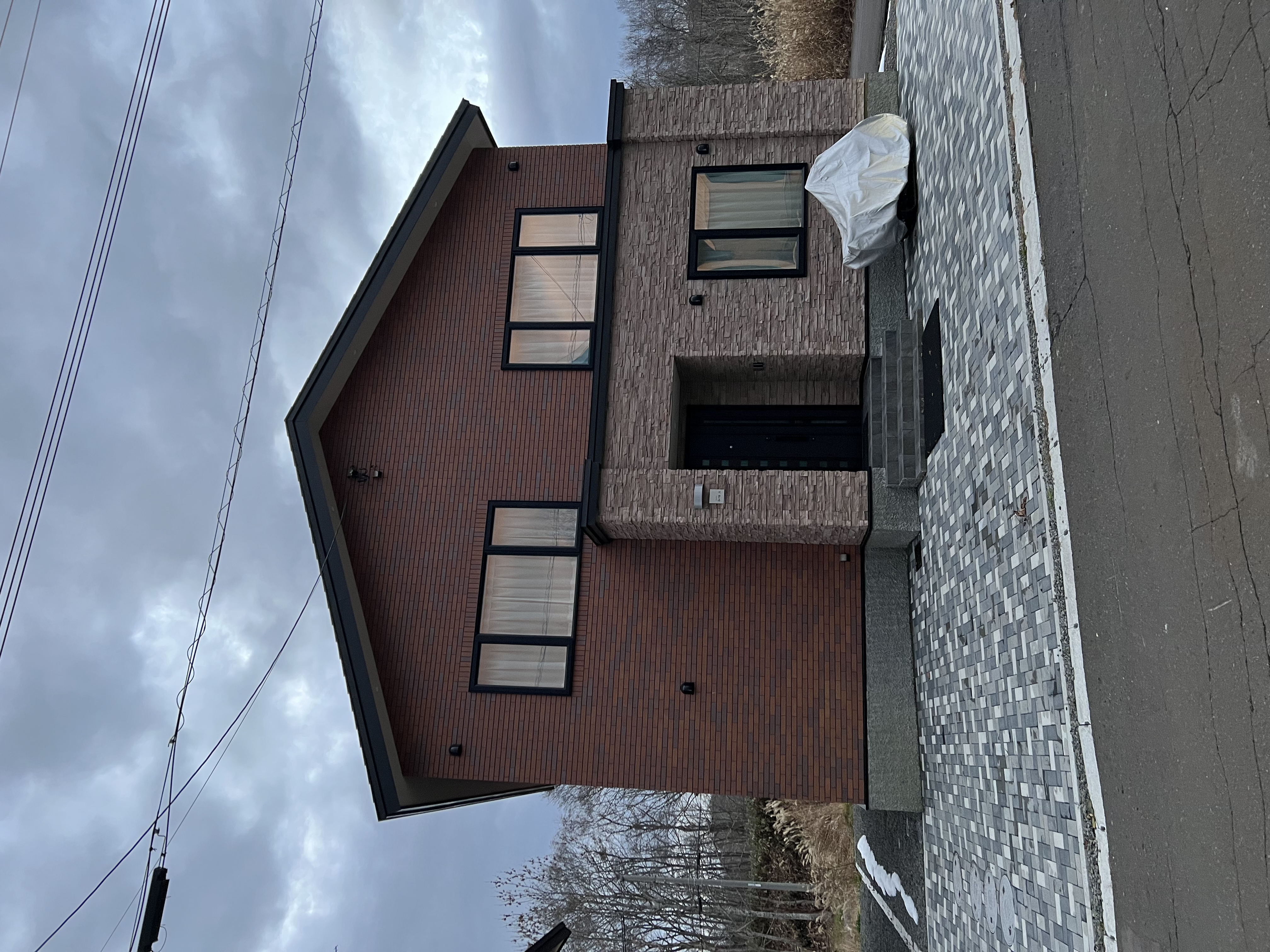 uli villa 2