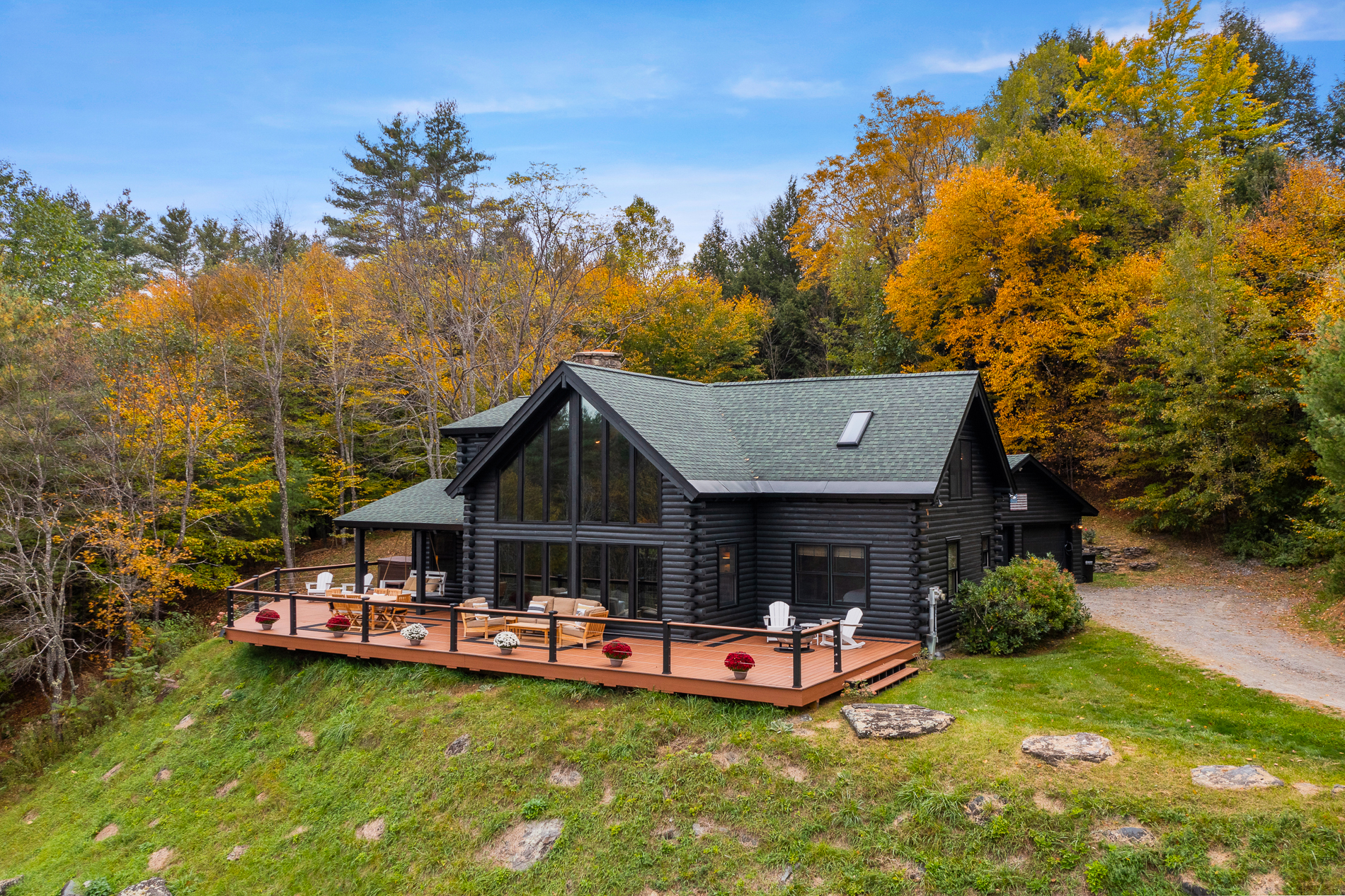 Mountain cabin 山小屋 Cabin ｜ Stay ｜ Shizenjin Mura