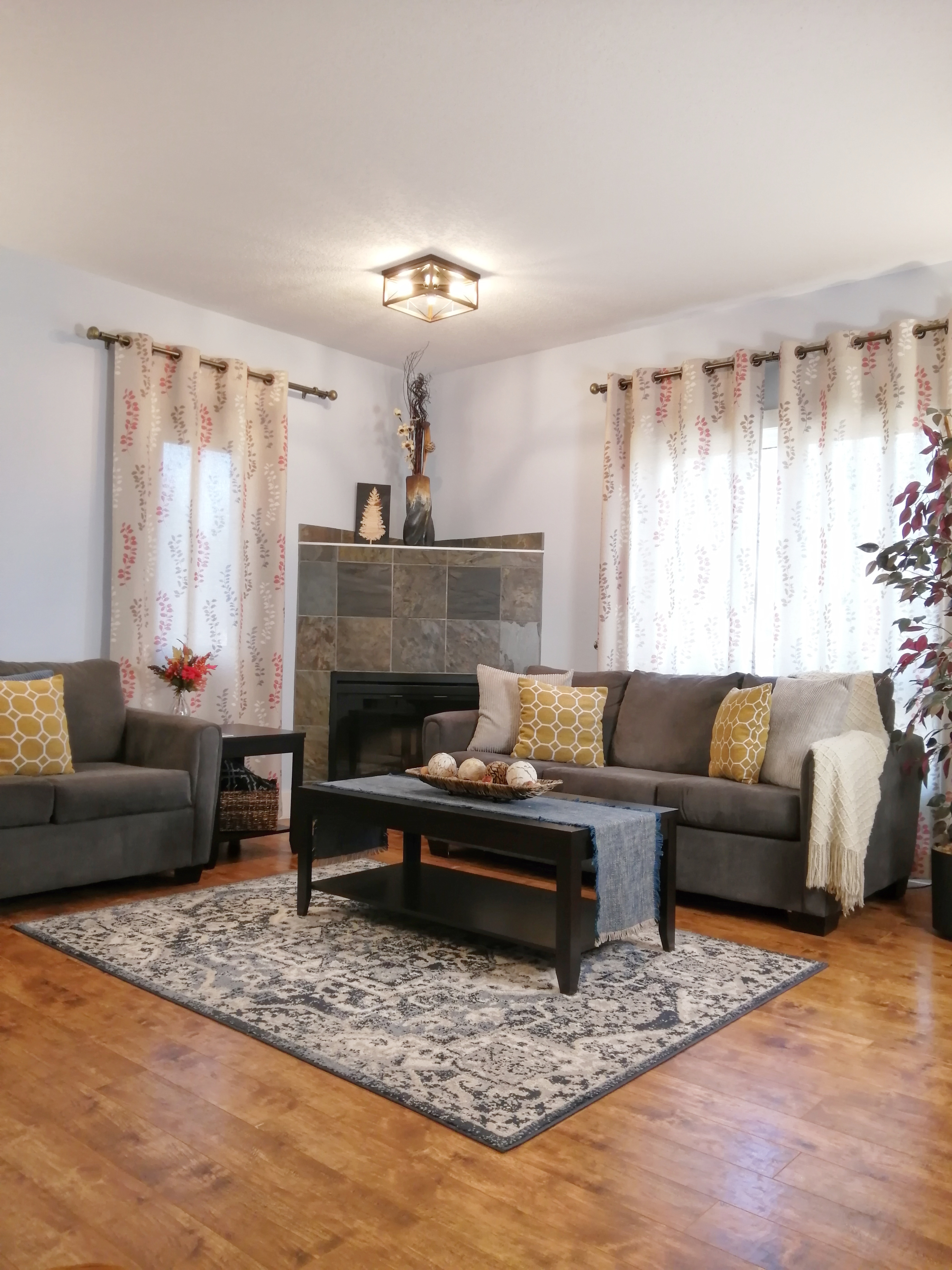 Radiant & Spacious 2Bath Condo
