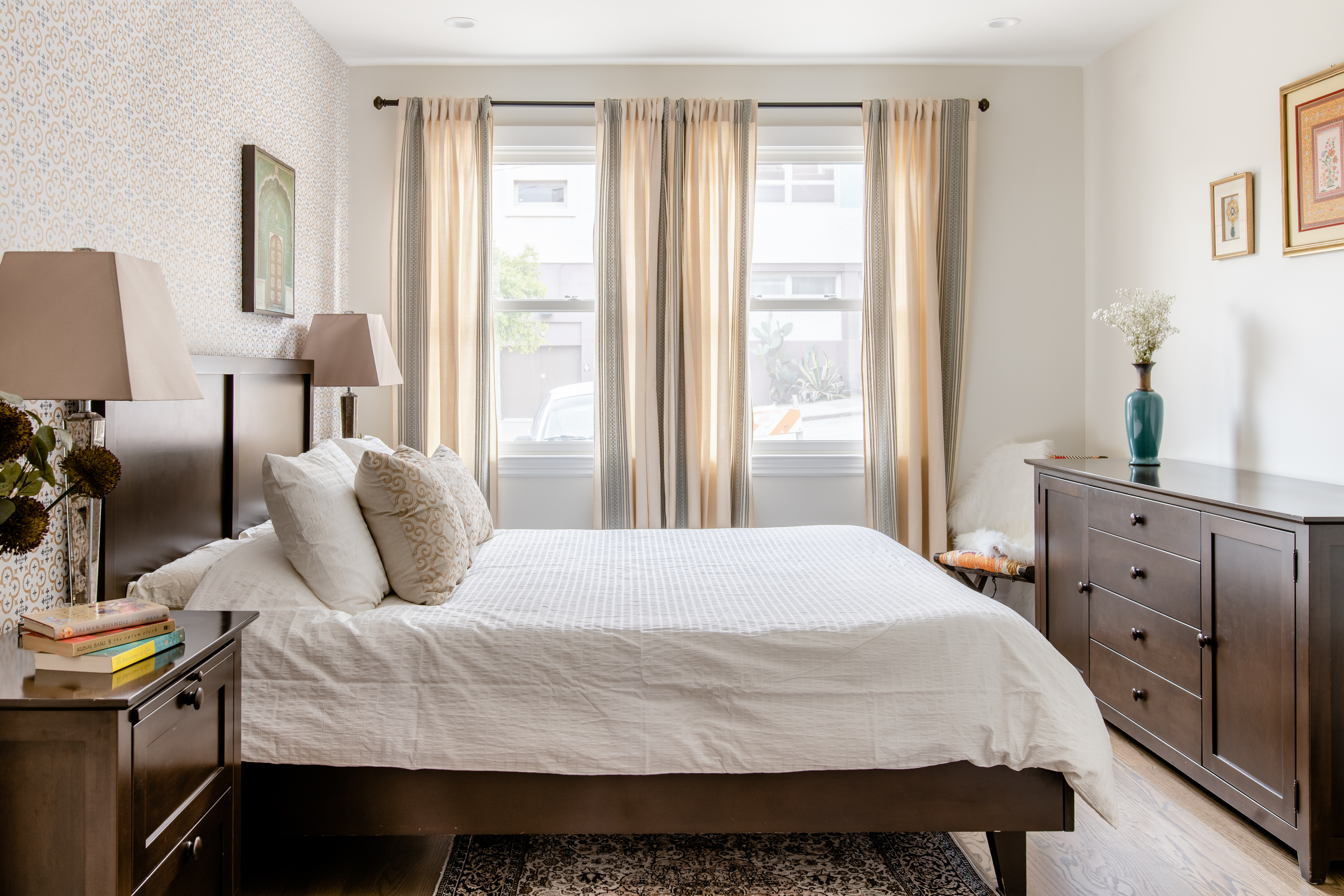 Eastern Touches in Fez Room. en suite. New. Views