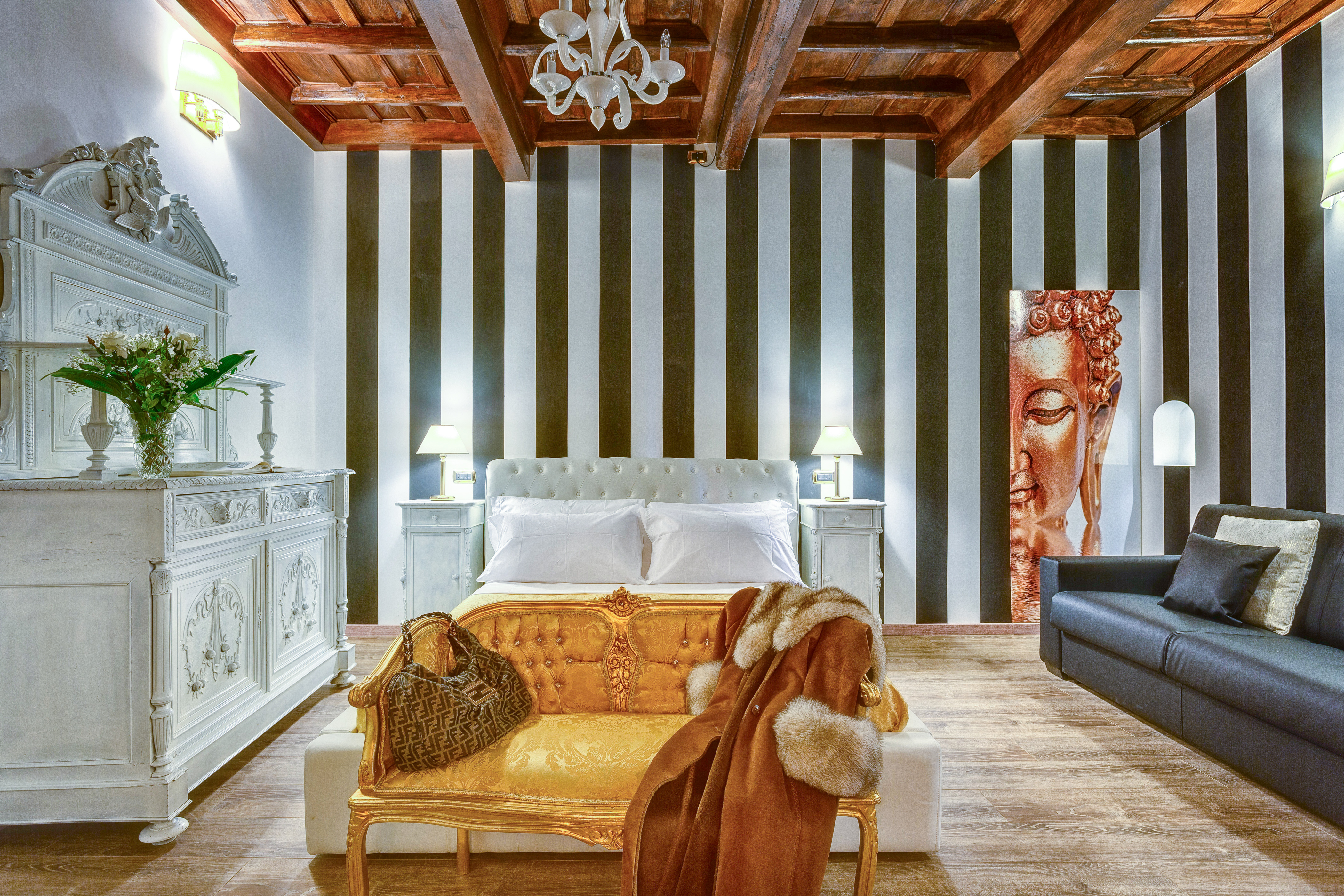 Trevi Fountain Luxury Home