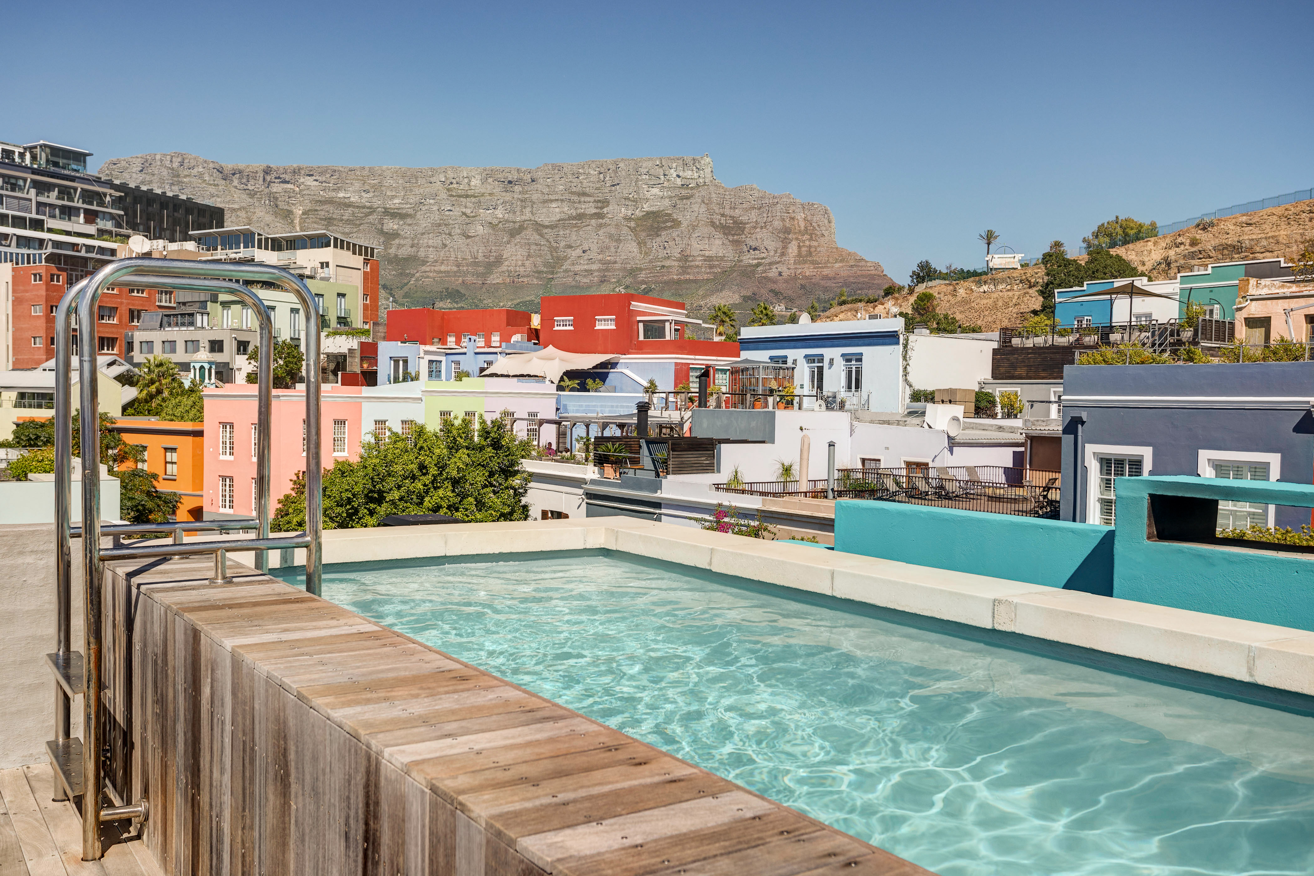 Rooftop Pool | Views | 24h power